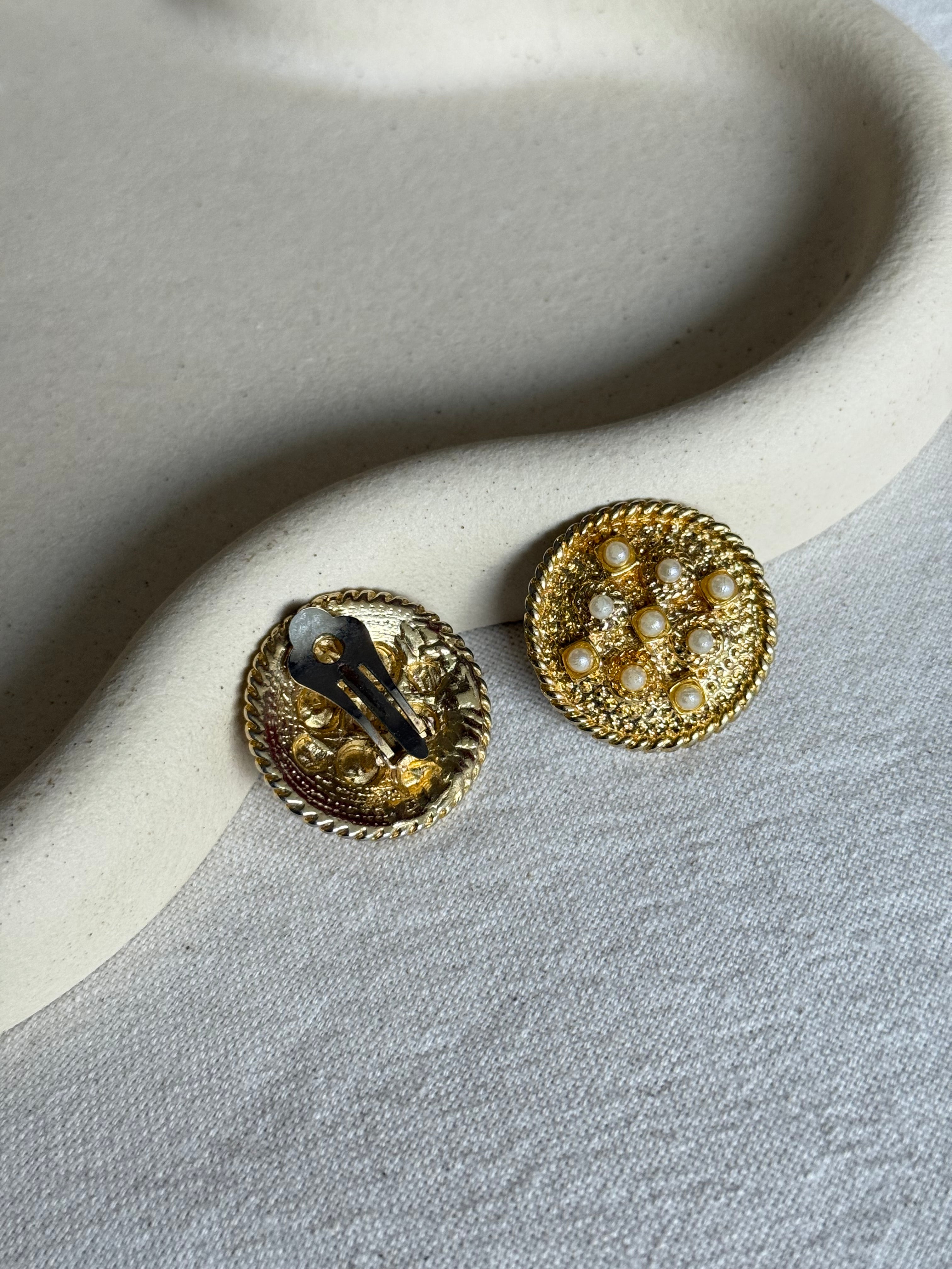 Vintage earrings - Fancy pearls and braiding