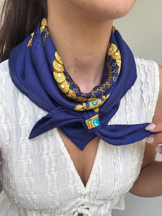 Foulard Hermès – Modèle Kosmima