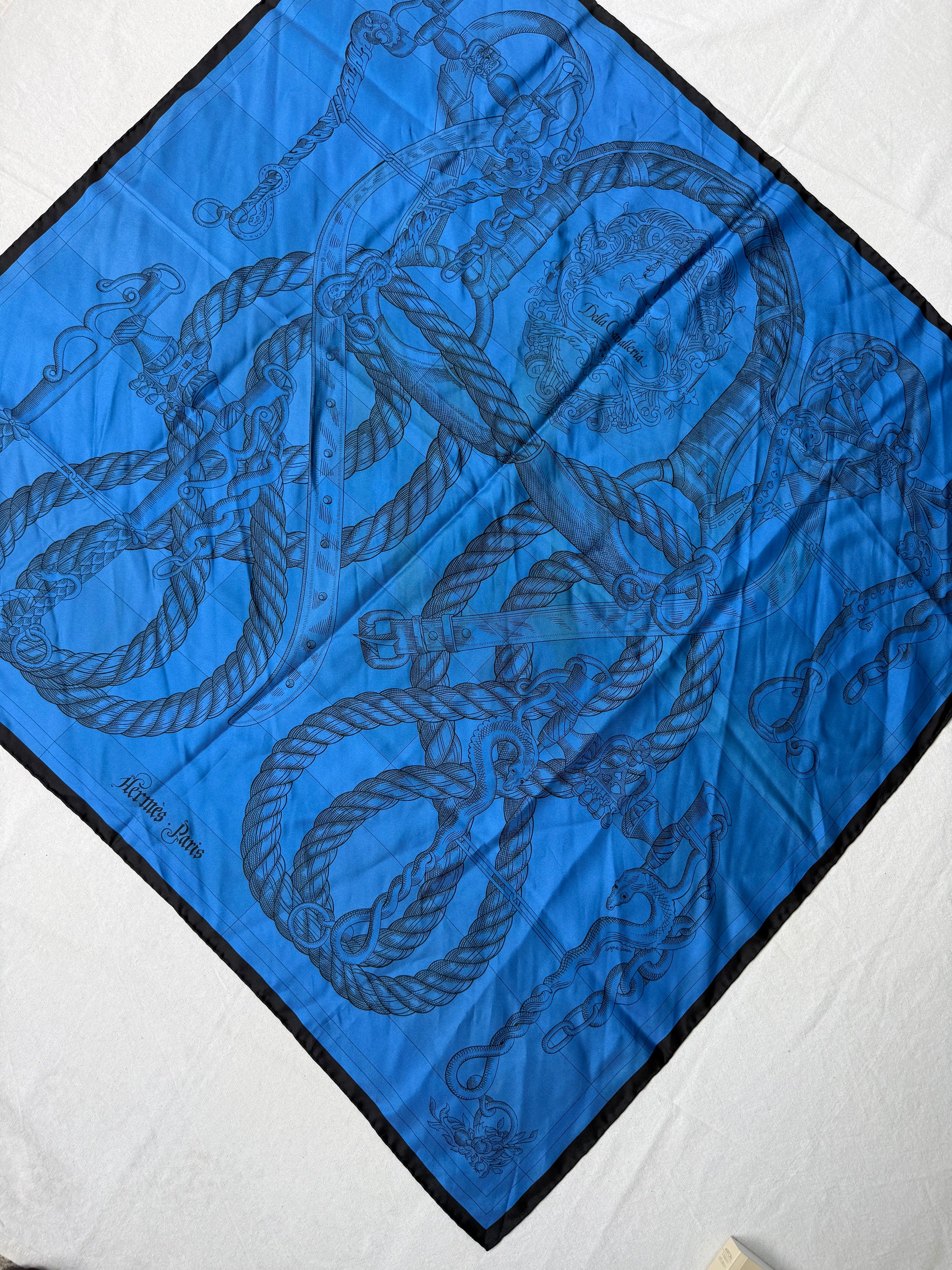 Foulard Hermès double face – Modèle Della cavalleria