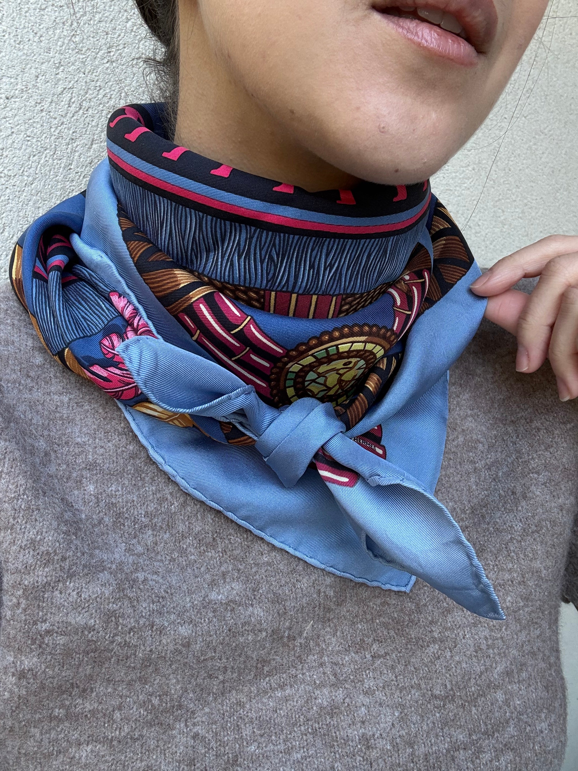 Foulard Hermès – Modèle Huaca Piru