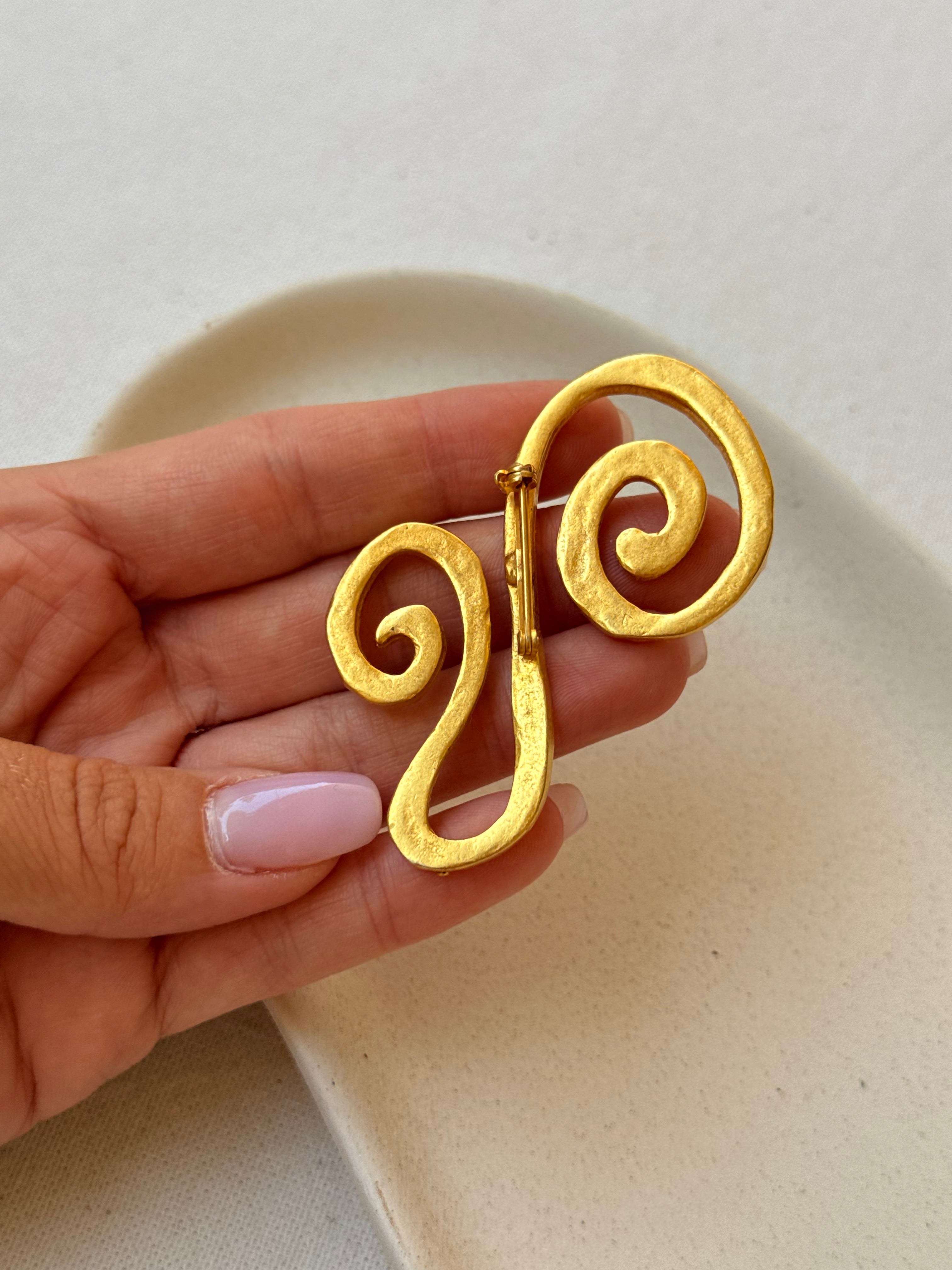 Broche vintage - Arabesque dorée