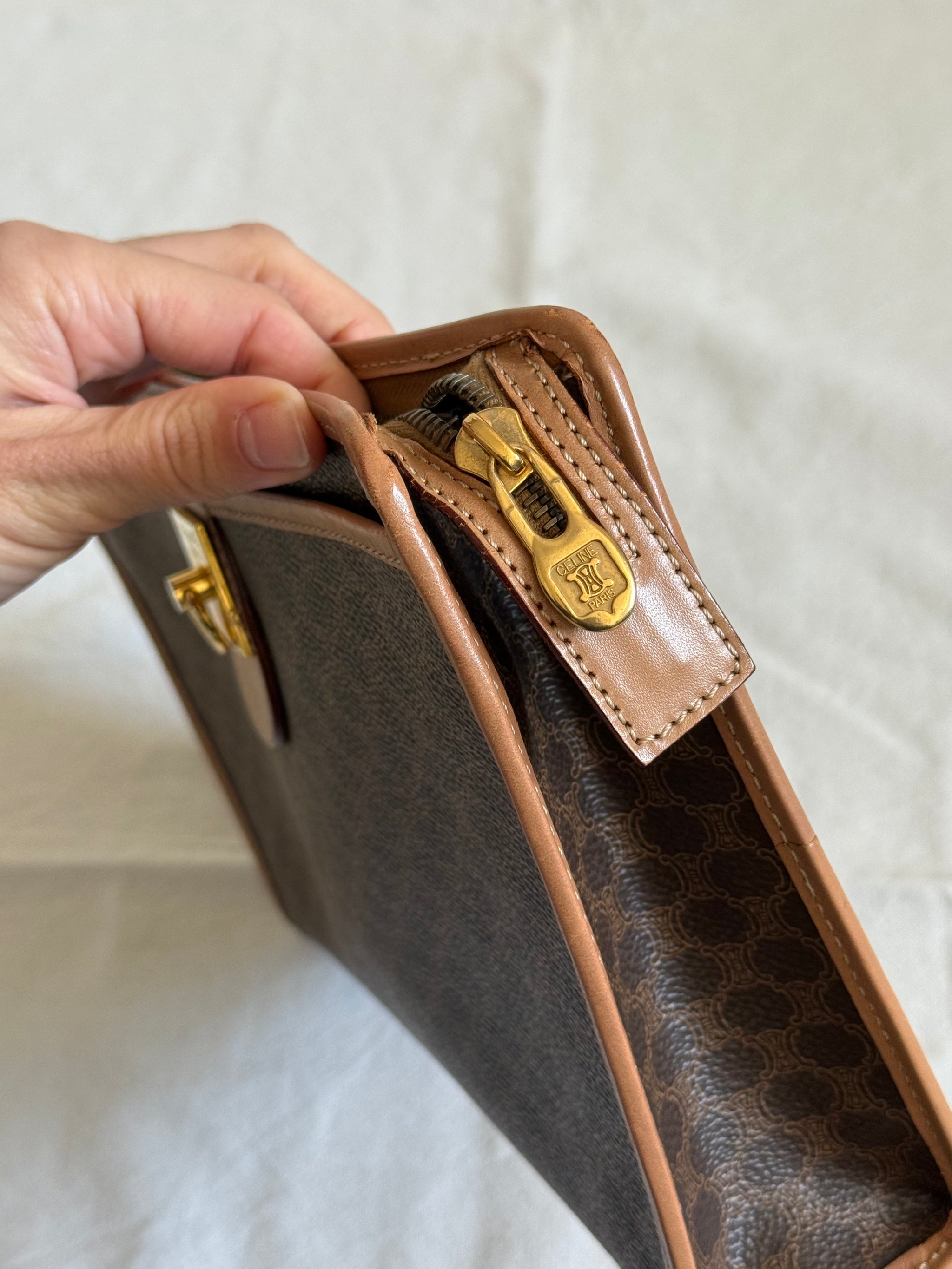 Pochette Céline vintage - Toile triomphe et cuir naturel