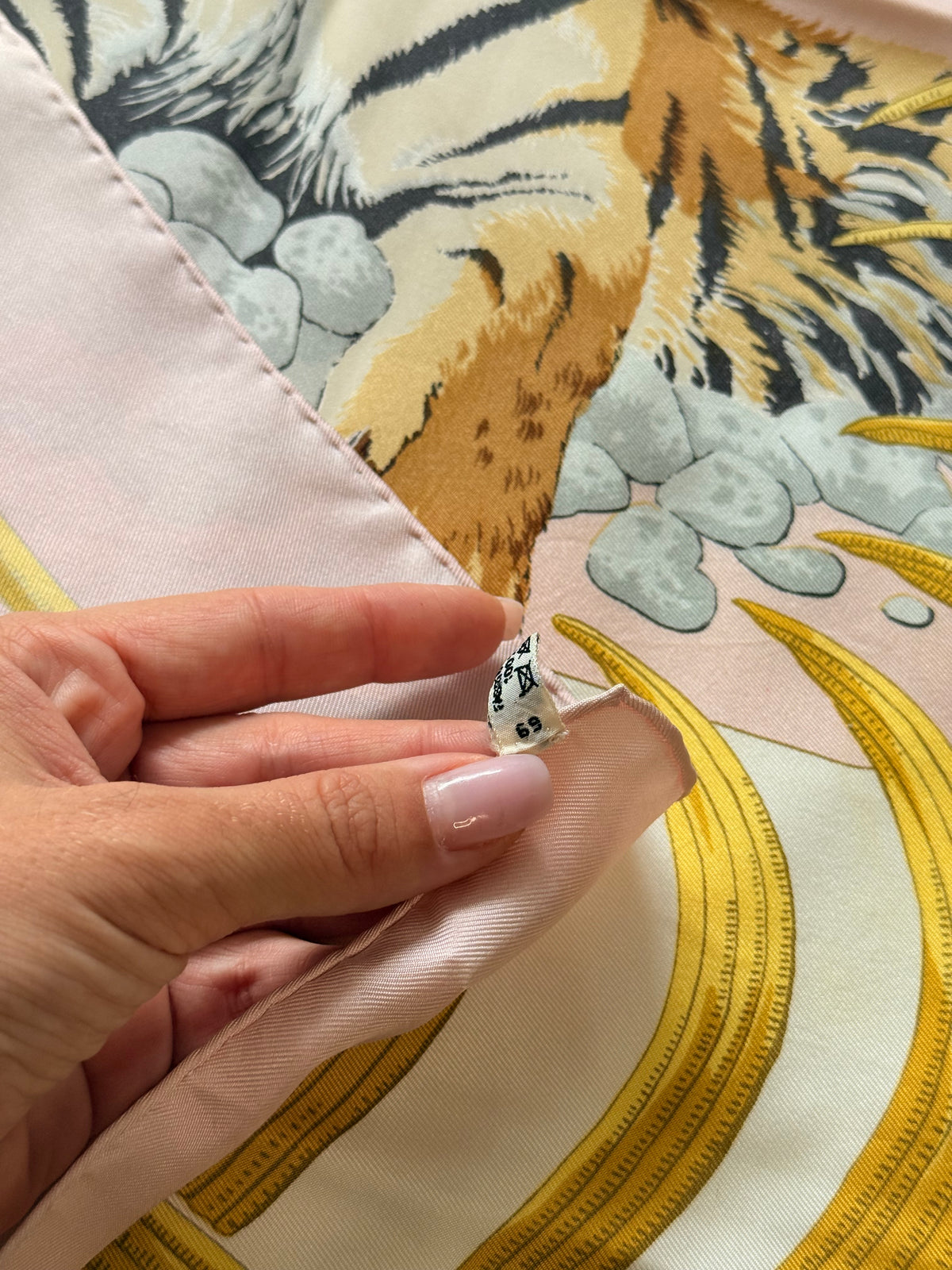 Foulard Hermès – Modèle Tigre Royal