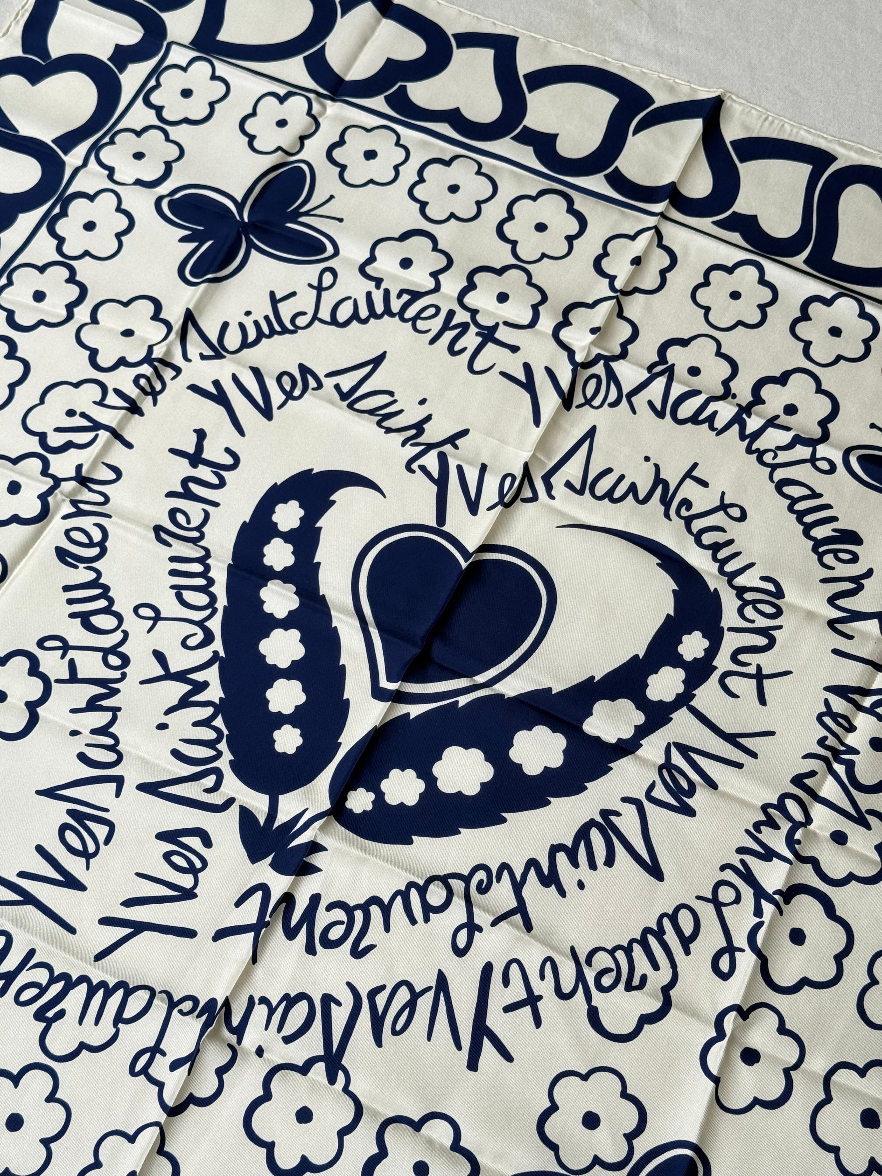 Foulard Yves Saint Laurent – Cœurs et fleurs