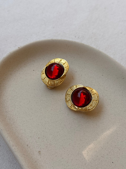 Boucles d’oreilles vintage - Cabochon résine rouge