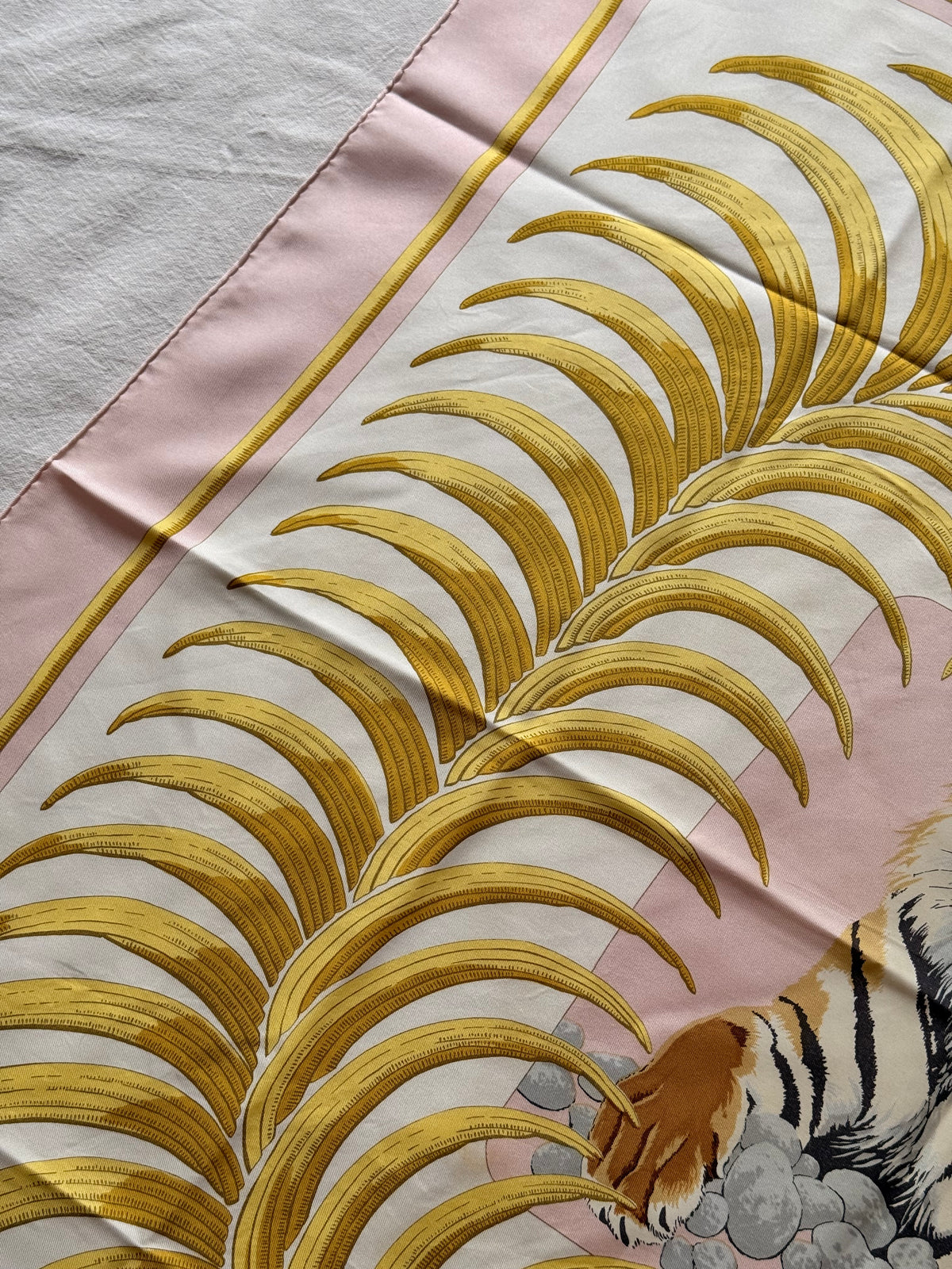 Foulard Hermès – Modèle Tigre Royal