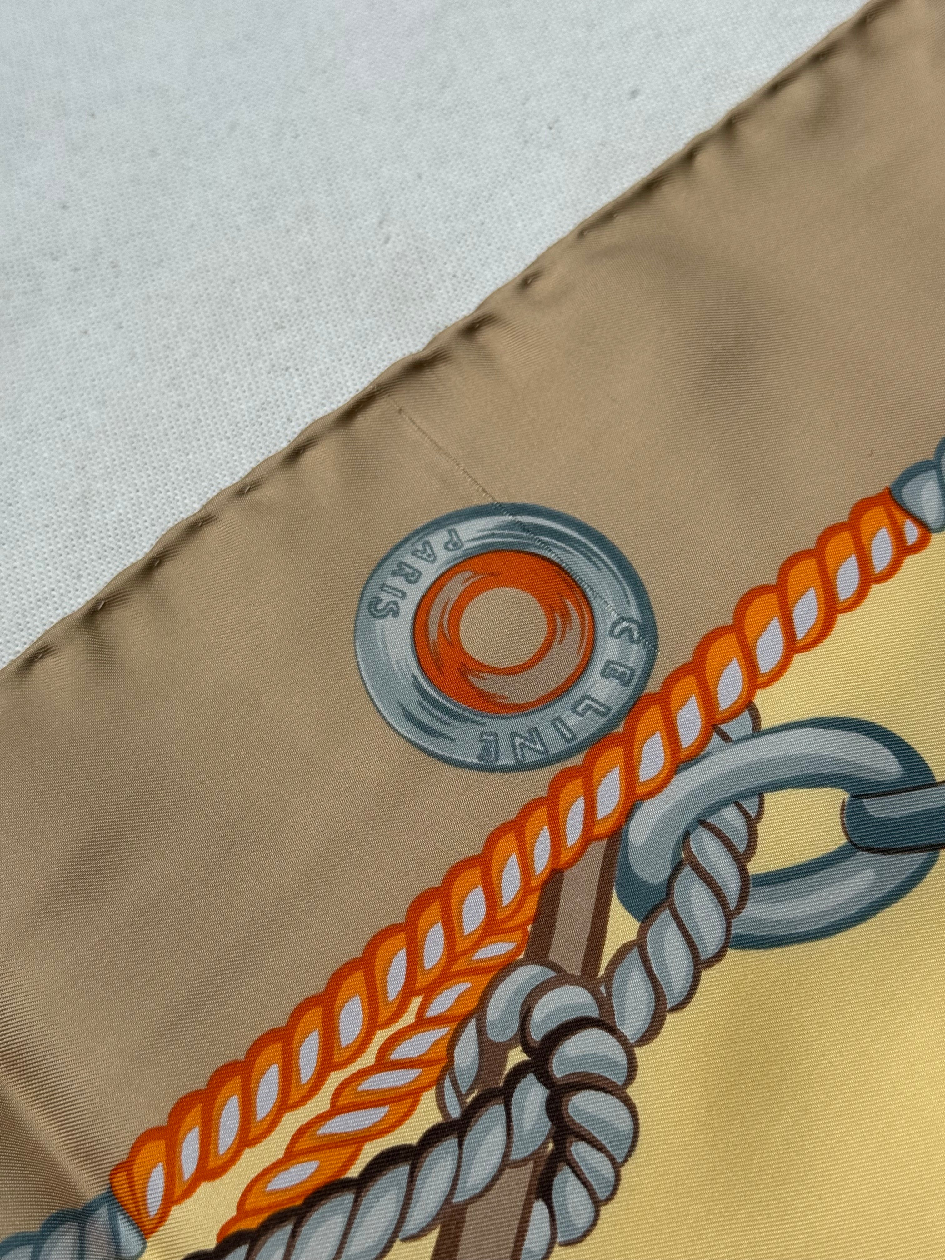 Céline Scarf – Ropes and Chains