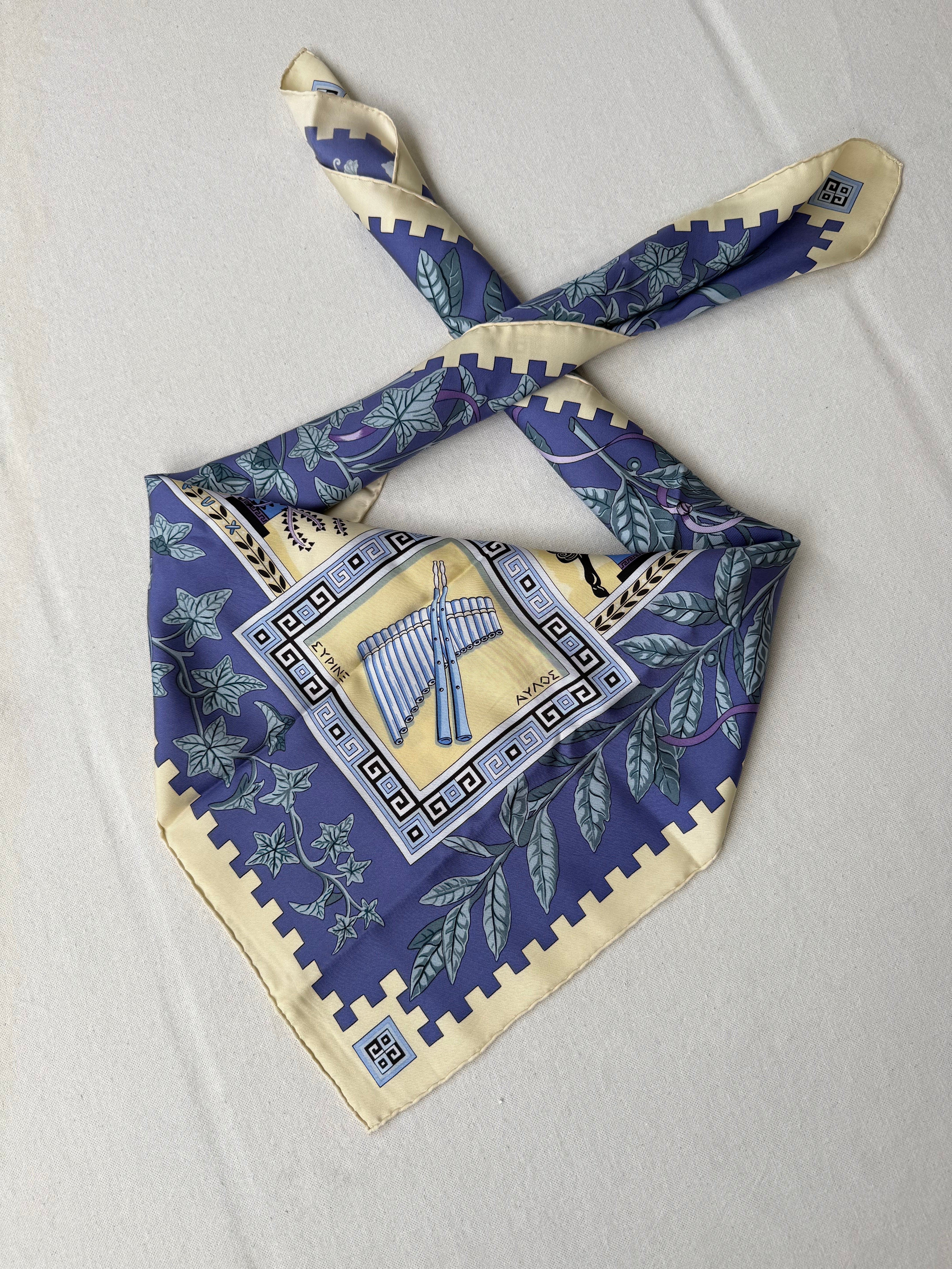 Foulard Hermès – Modèle Musique des Dieux
