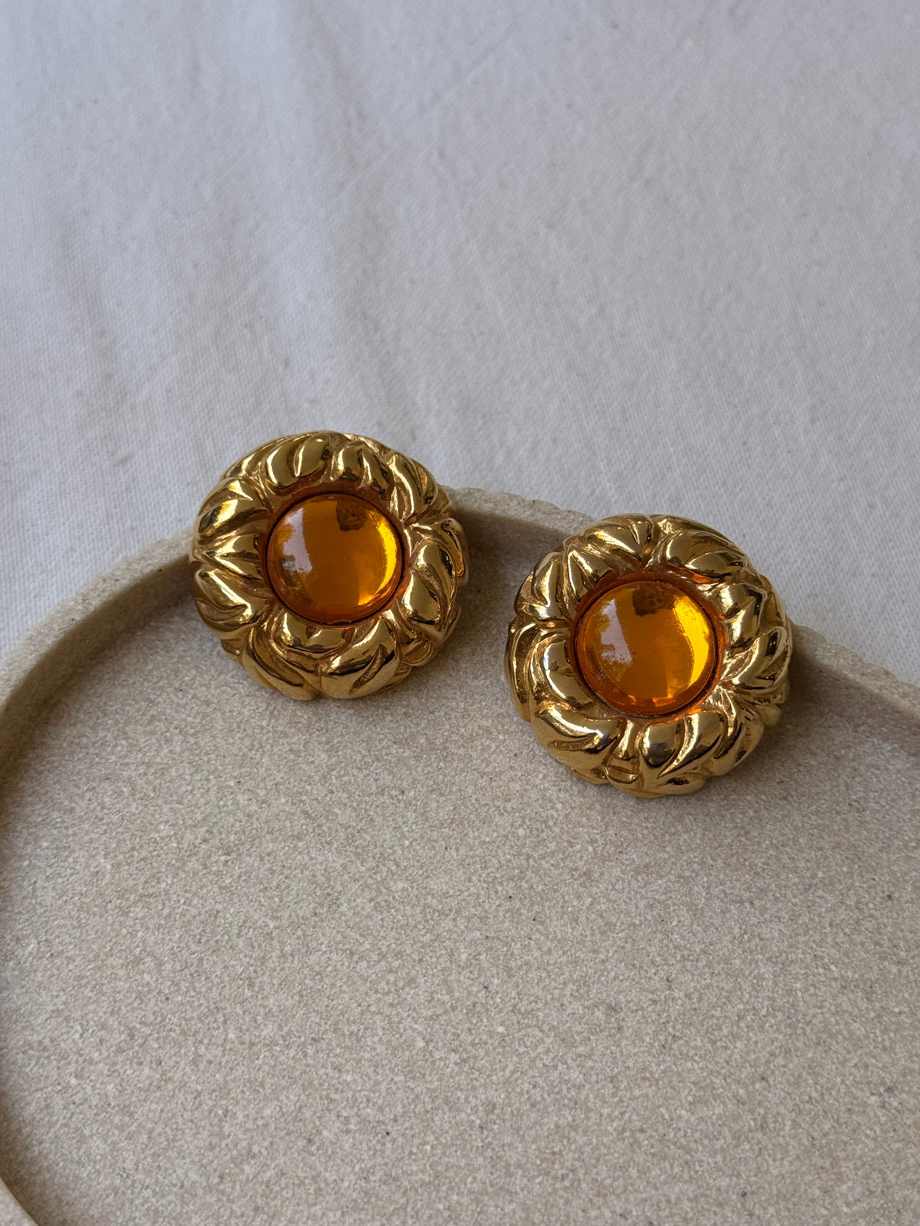 Boucles d’oreilles Escada vintage - Cabochons ambrés