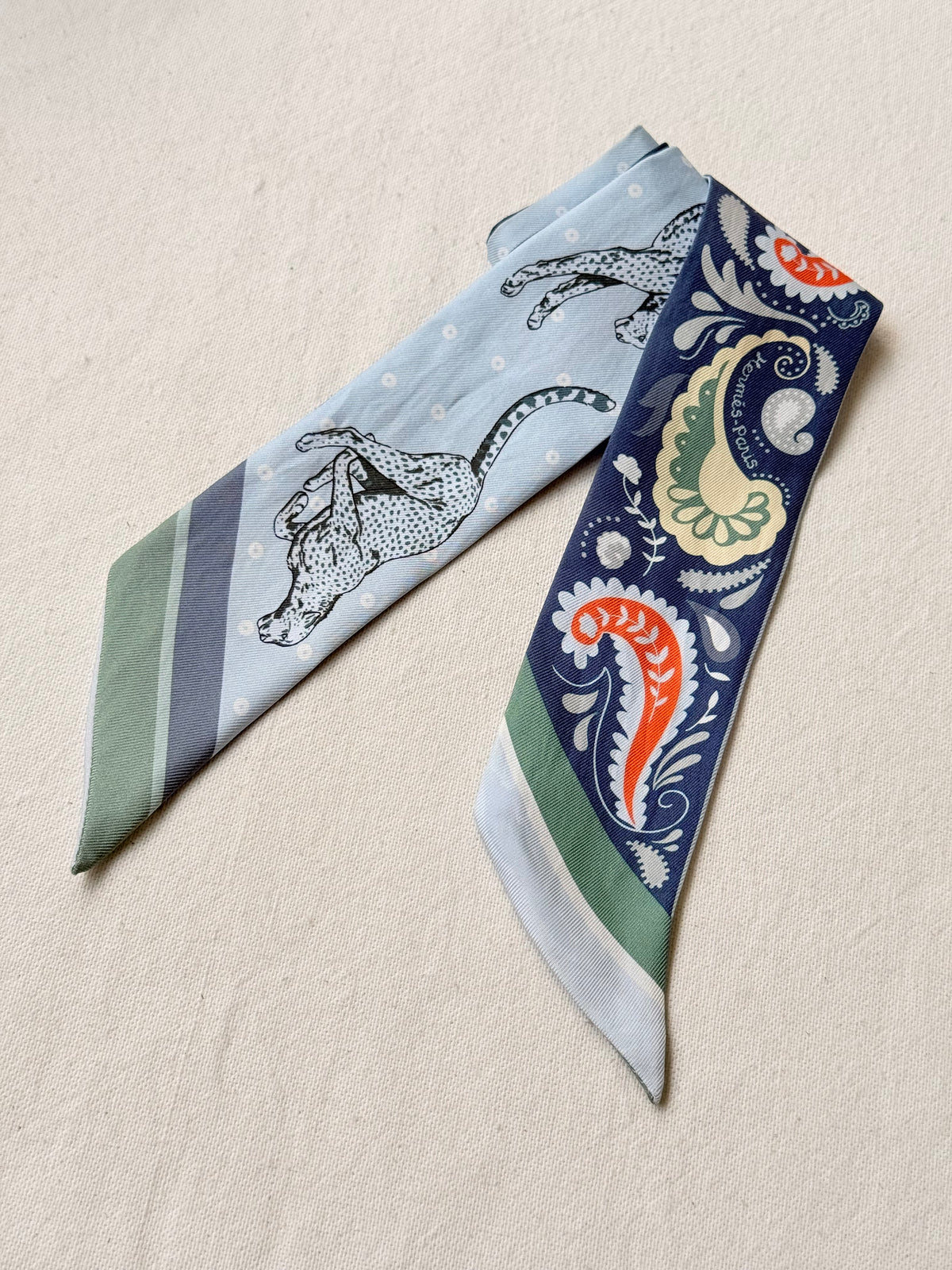 Twilly Hermès – Modèle Guépards Bandana