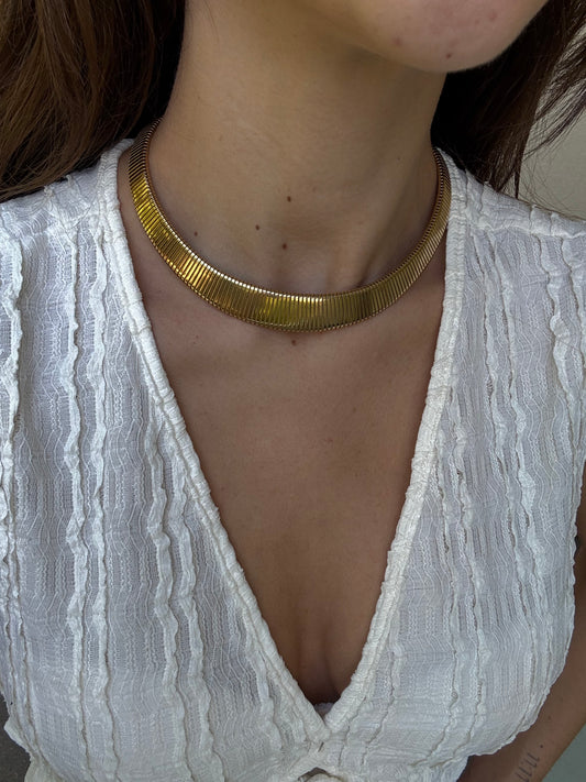 Collier Monet vintage - Ras de cou tubogas doré