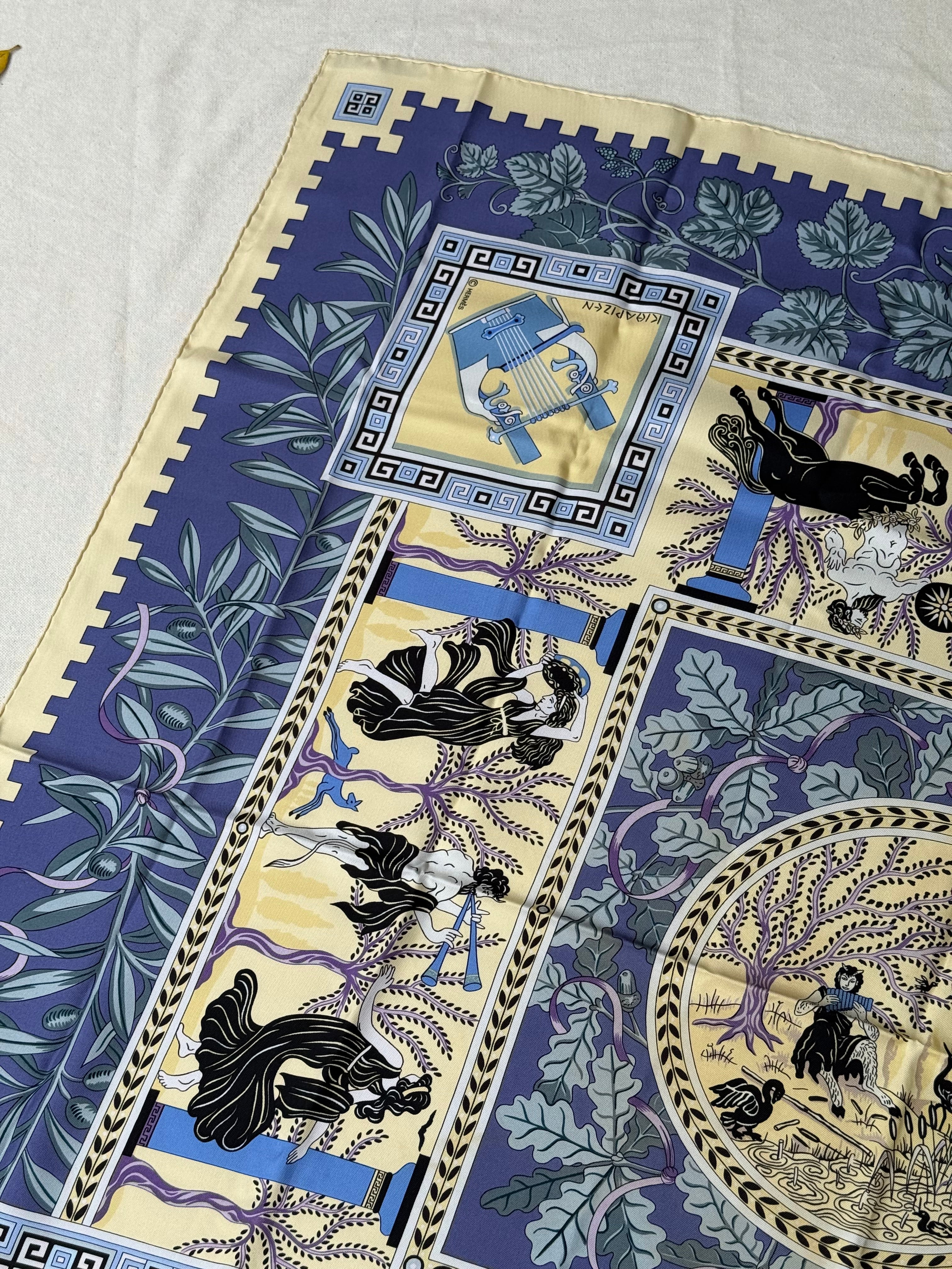 Foulard Hermès – Modèle Musique des Dieux