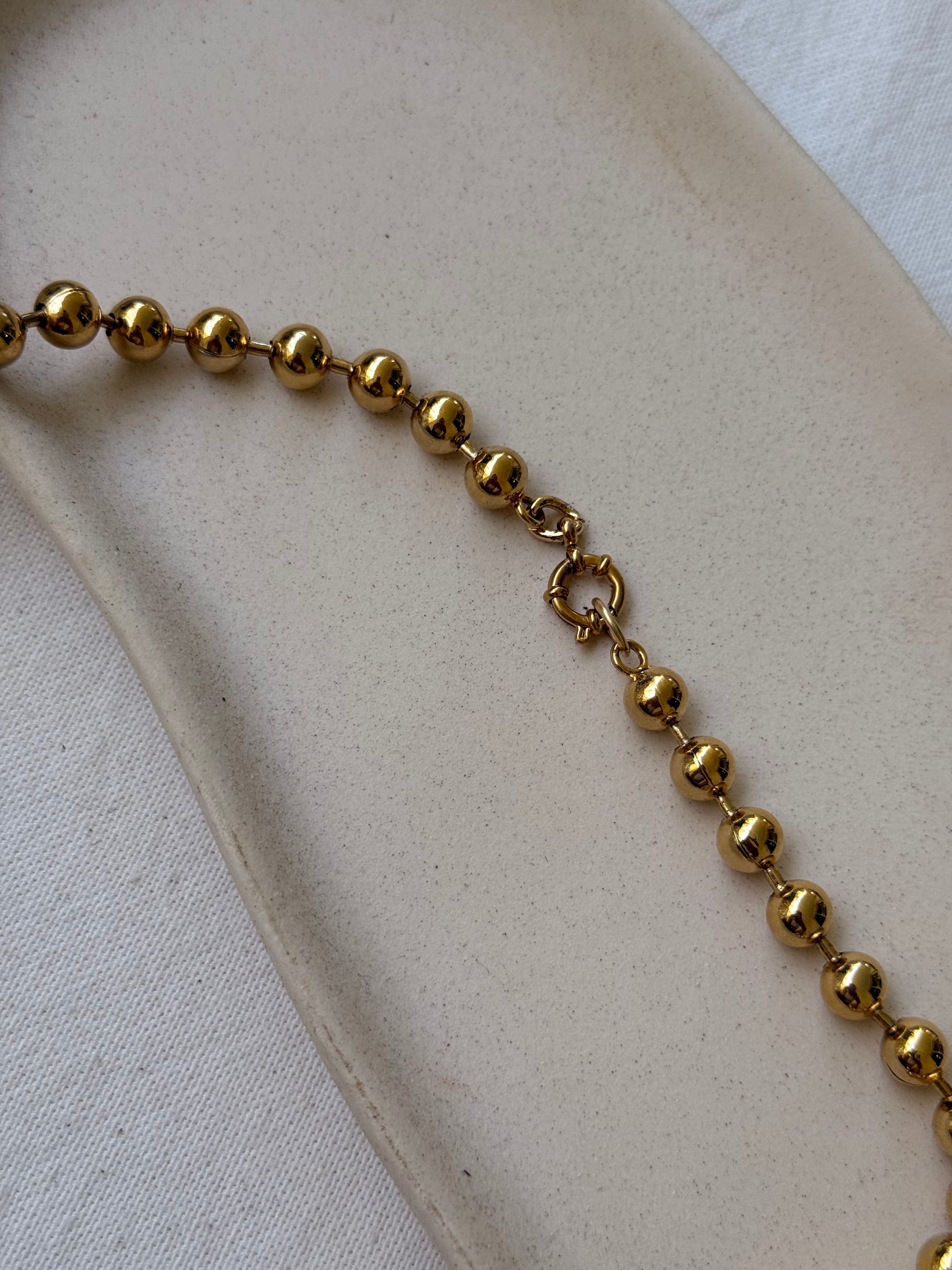 Collier Remydis vintage - Perles dorées et cabochons bleu profond