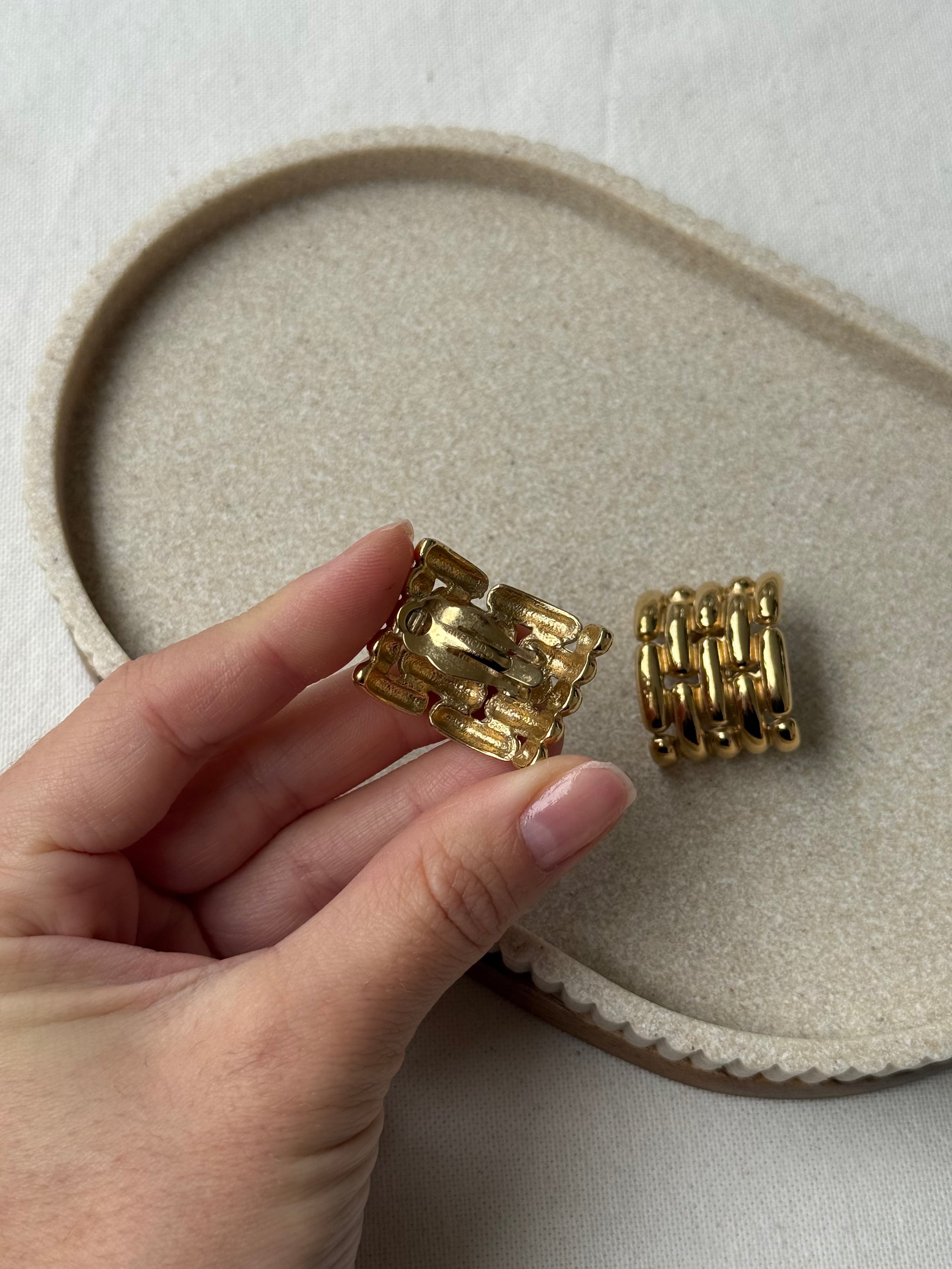 Boucles d’oreilles Givenchy vintage - Maillons tressés dorés