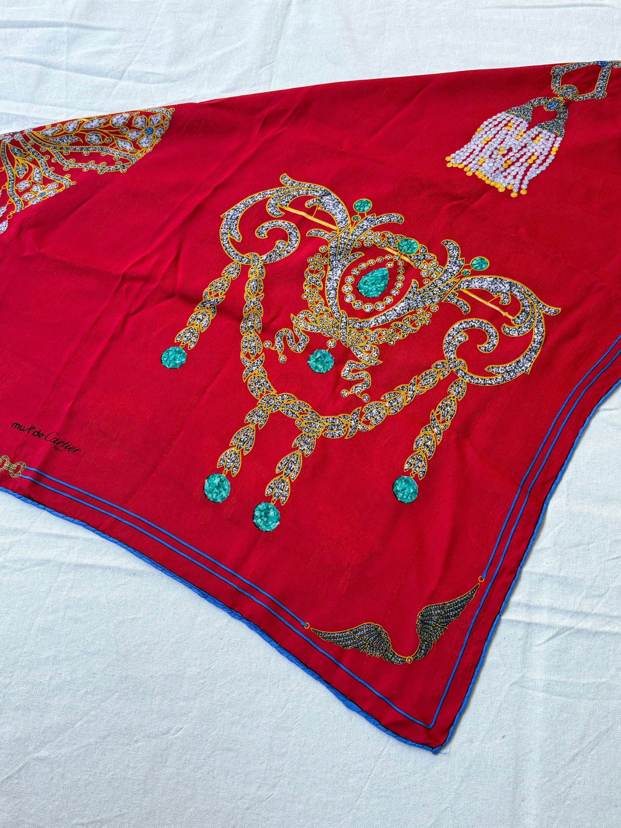 Foulard Cartier – Collection Musée, motifs bijoux et noeuds