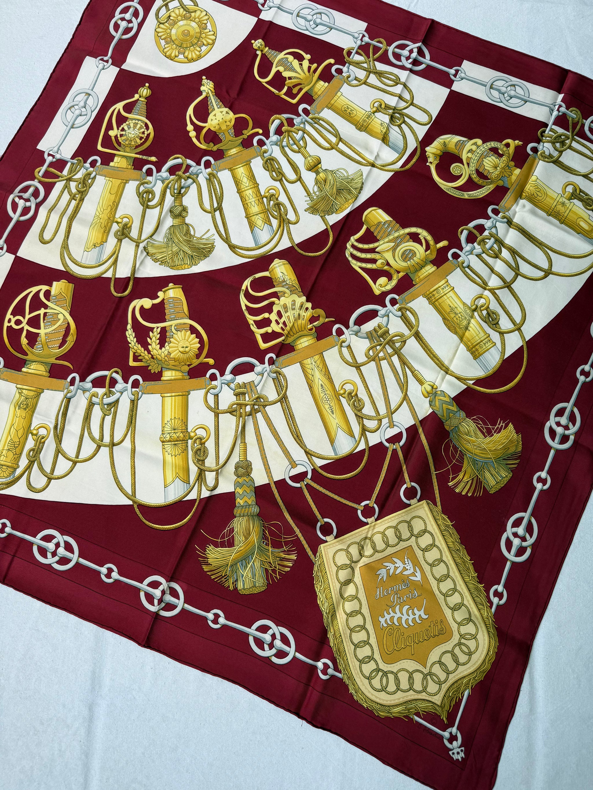 Foulard Hermès – Modèle Cliquetis