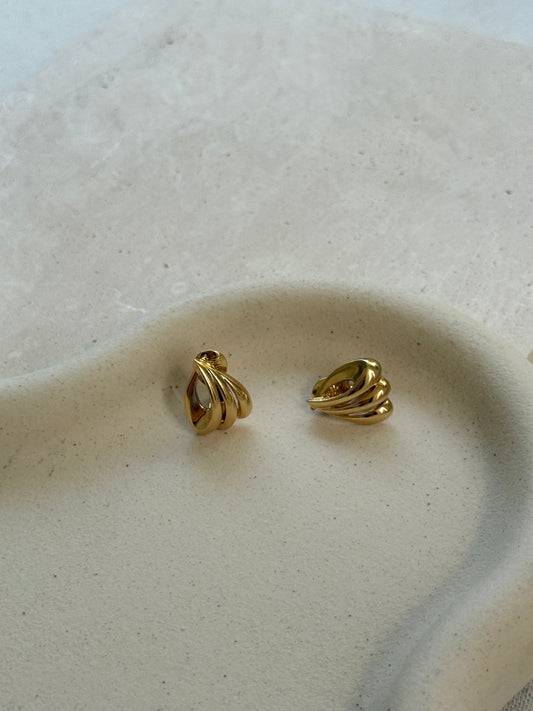Boucles d’oreilles Monet vintage - Gouttes sculpturales dorées