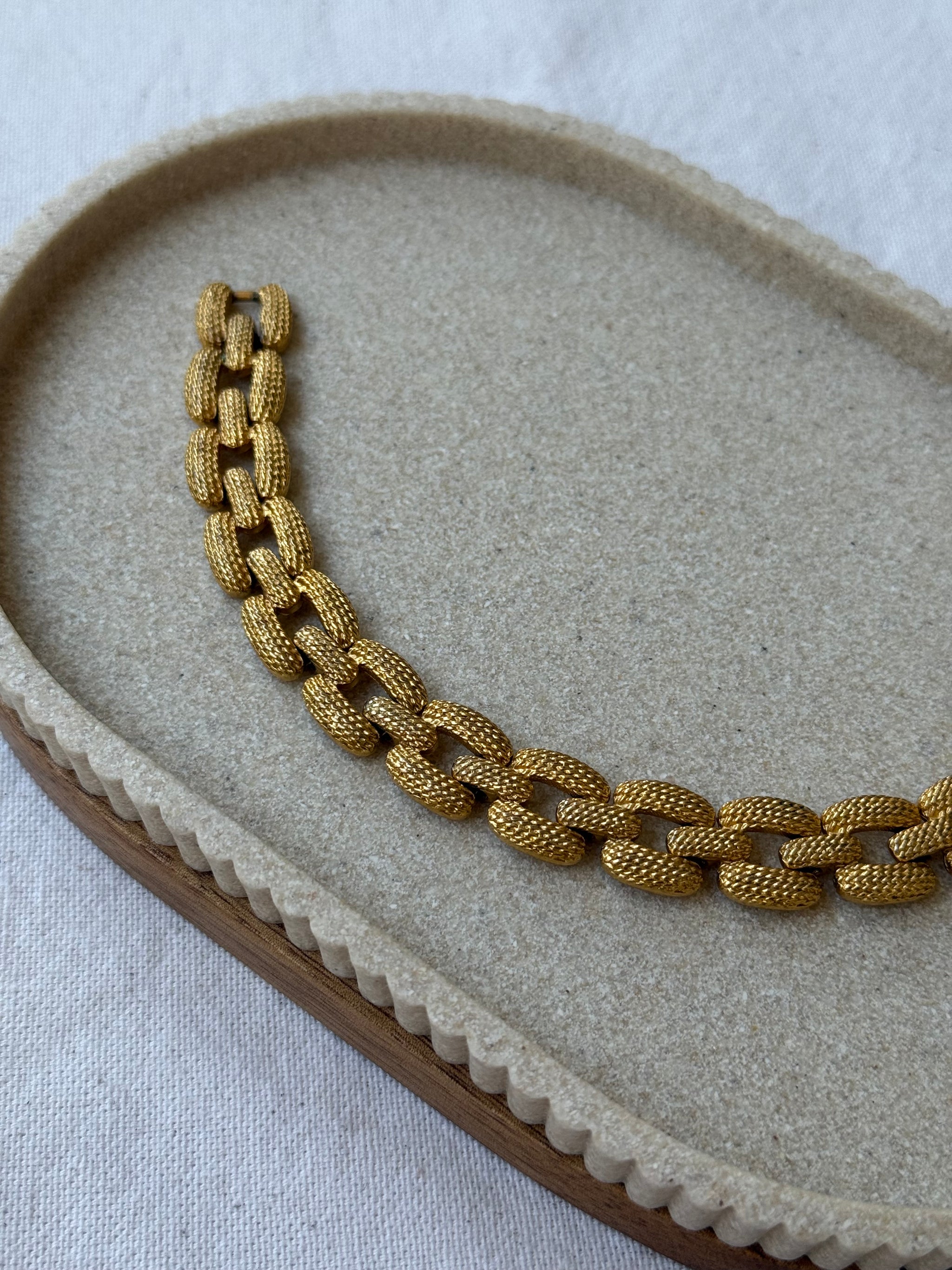 Bracelet vintage - Maille texturée dorée