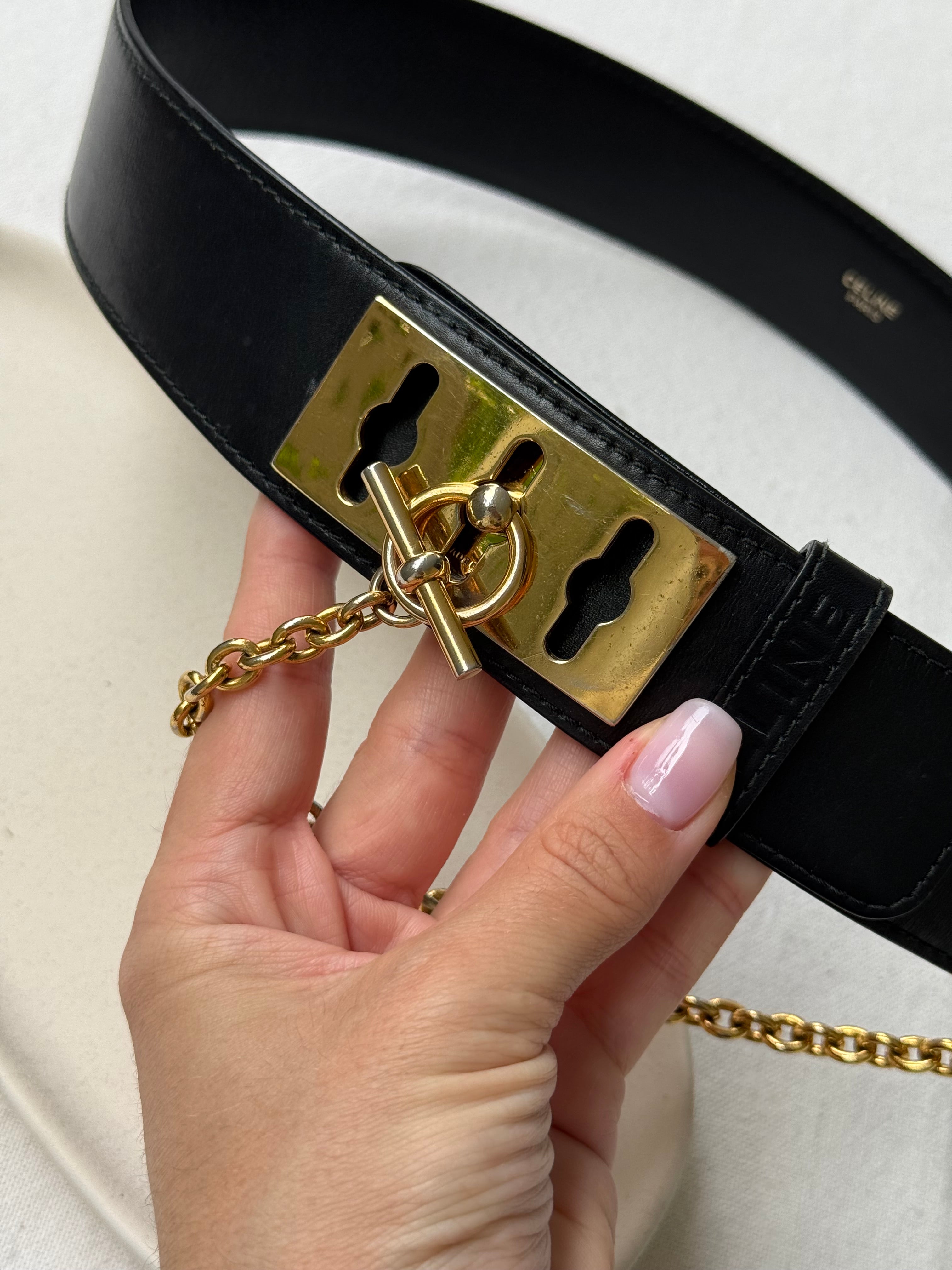 Ceinture Céline vintage - Cuir noir et chaîne dorée