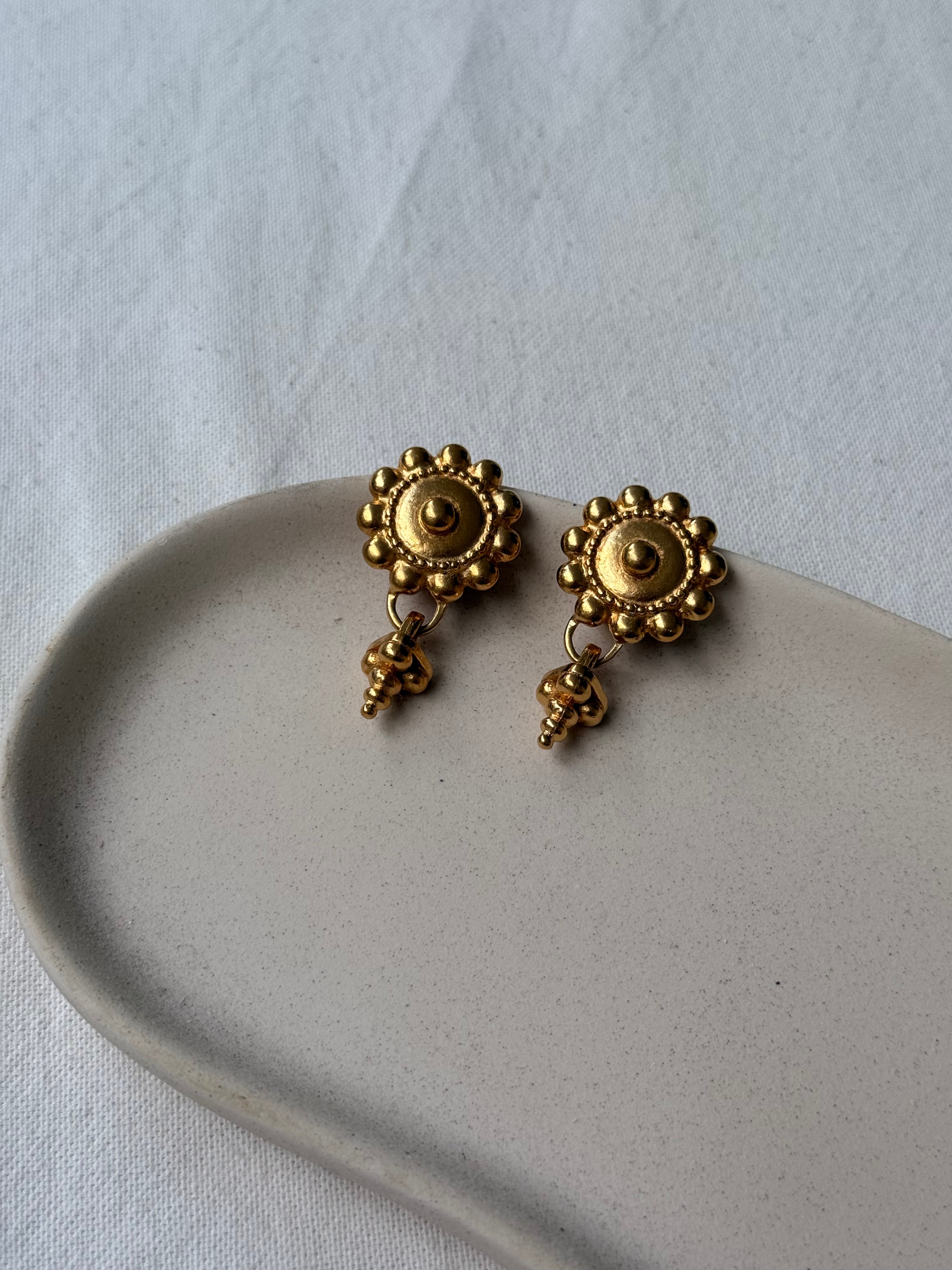 Boucles d’oreilles Anica vintage - Pendantes dorées à pampilles