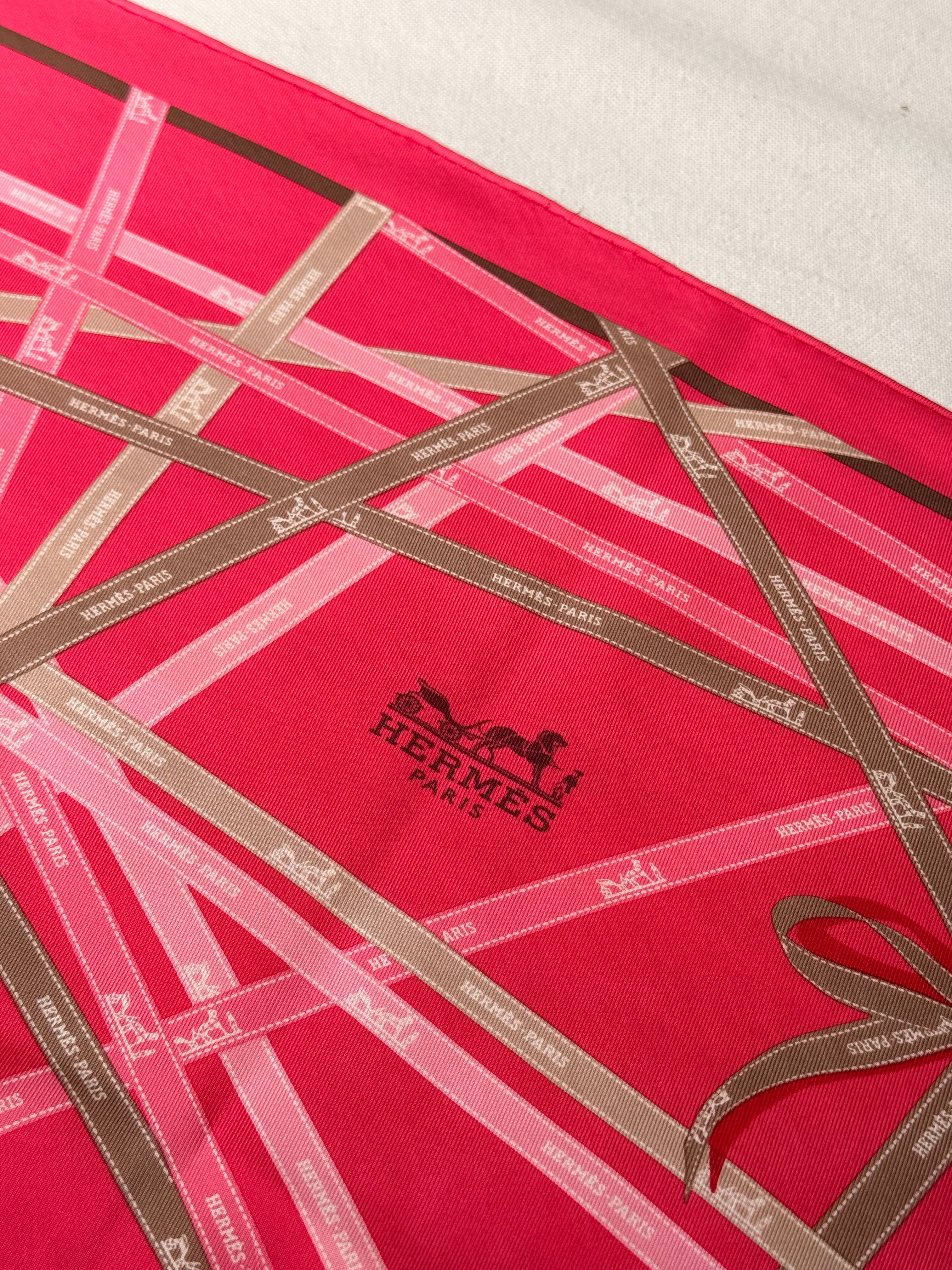 Triangle Hermès – Modèle Bolduc
