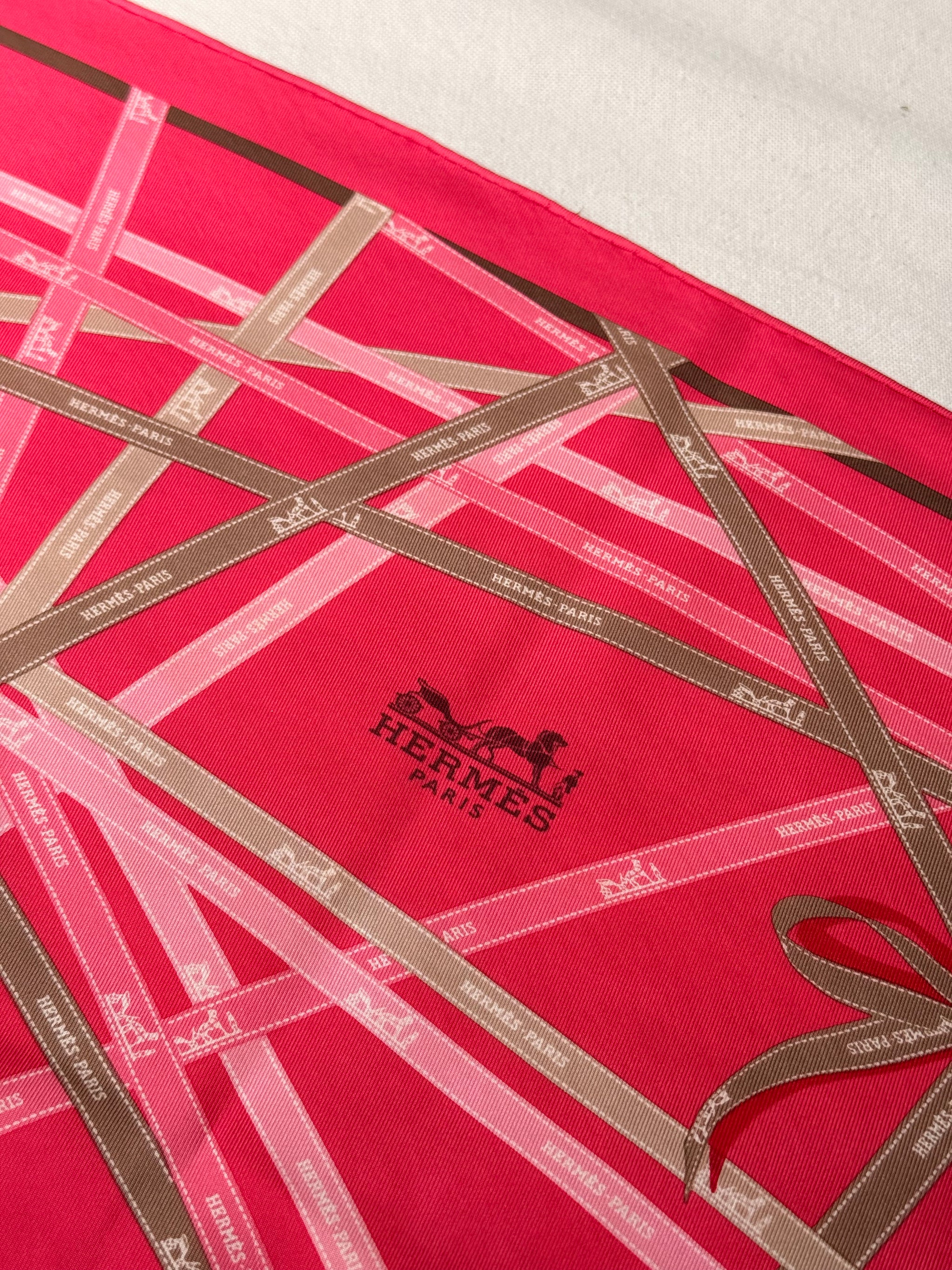 Triangle Hermès – Modèle Bolduc