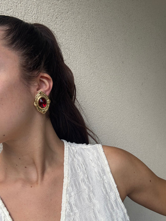 Boucles d’oreilles vintage - Cabochon rouge et métal doré
