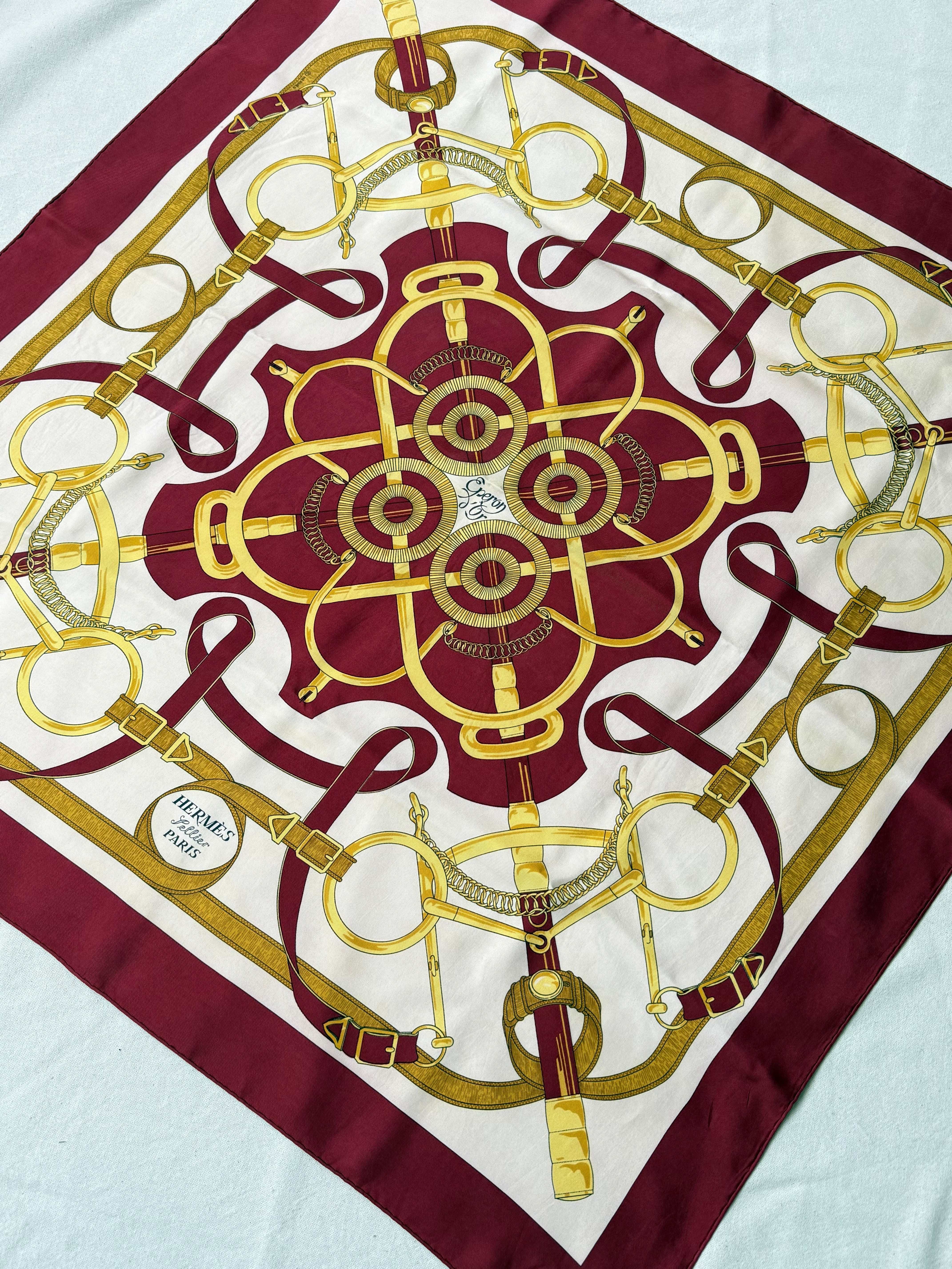 Foulard Hermès – Modèle Éperon d’Or