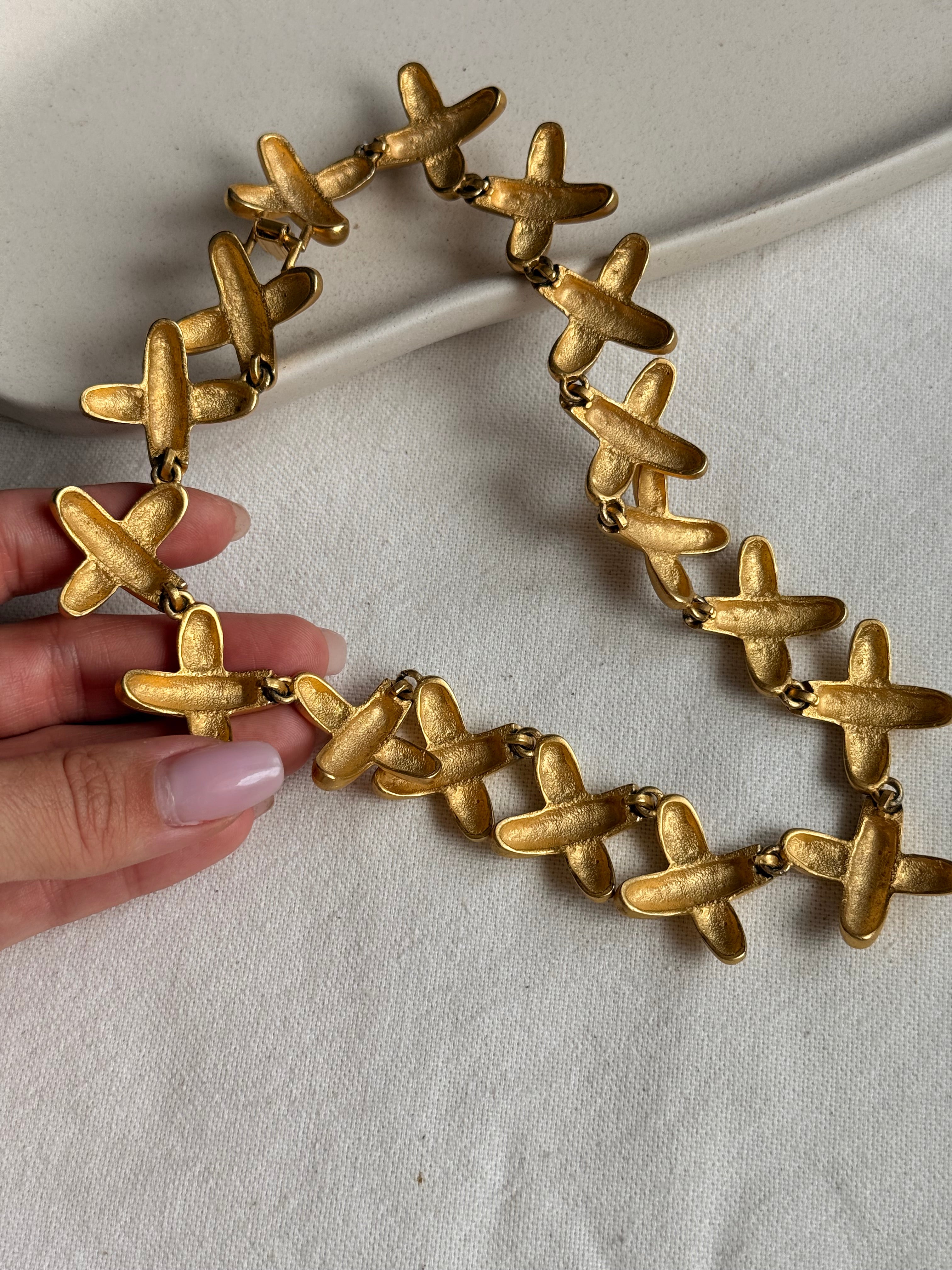 Collier doré vintage - Maille croix