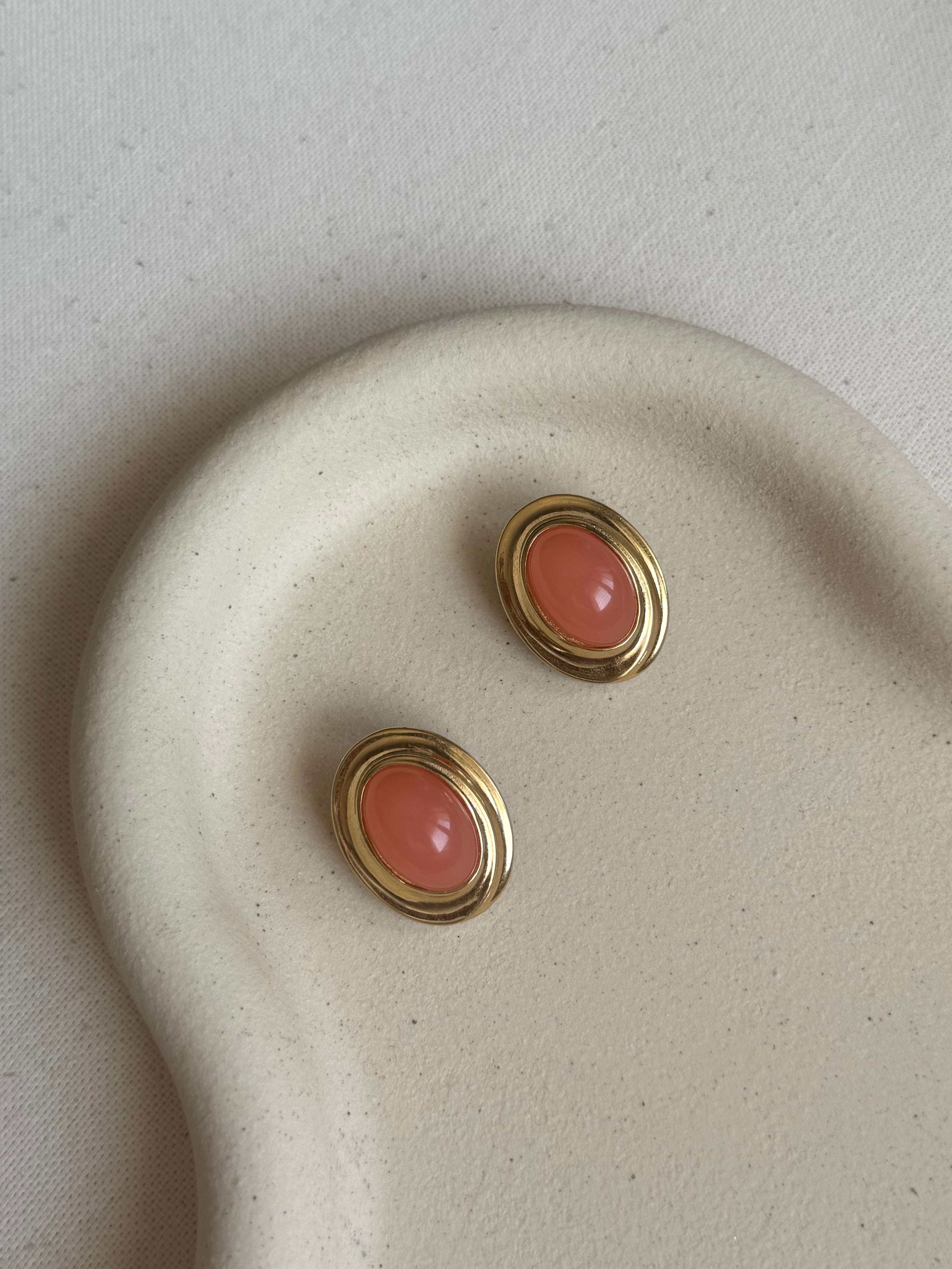 Boucles d’oreilles Givenchy vintage - Ovales cabochons roses