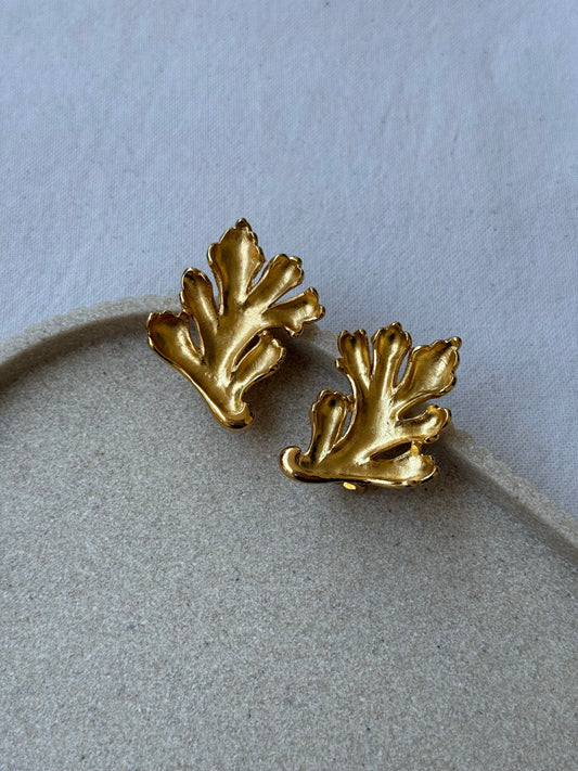 Boucles d’oreilles vintage - Corail stylisé doré