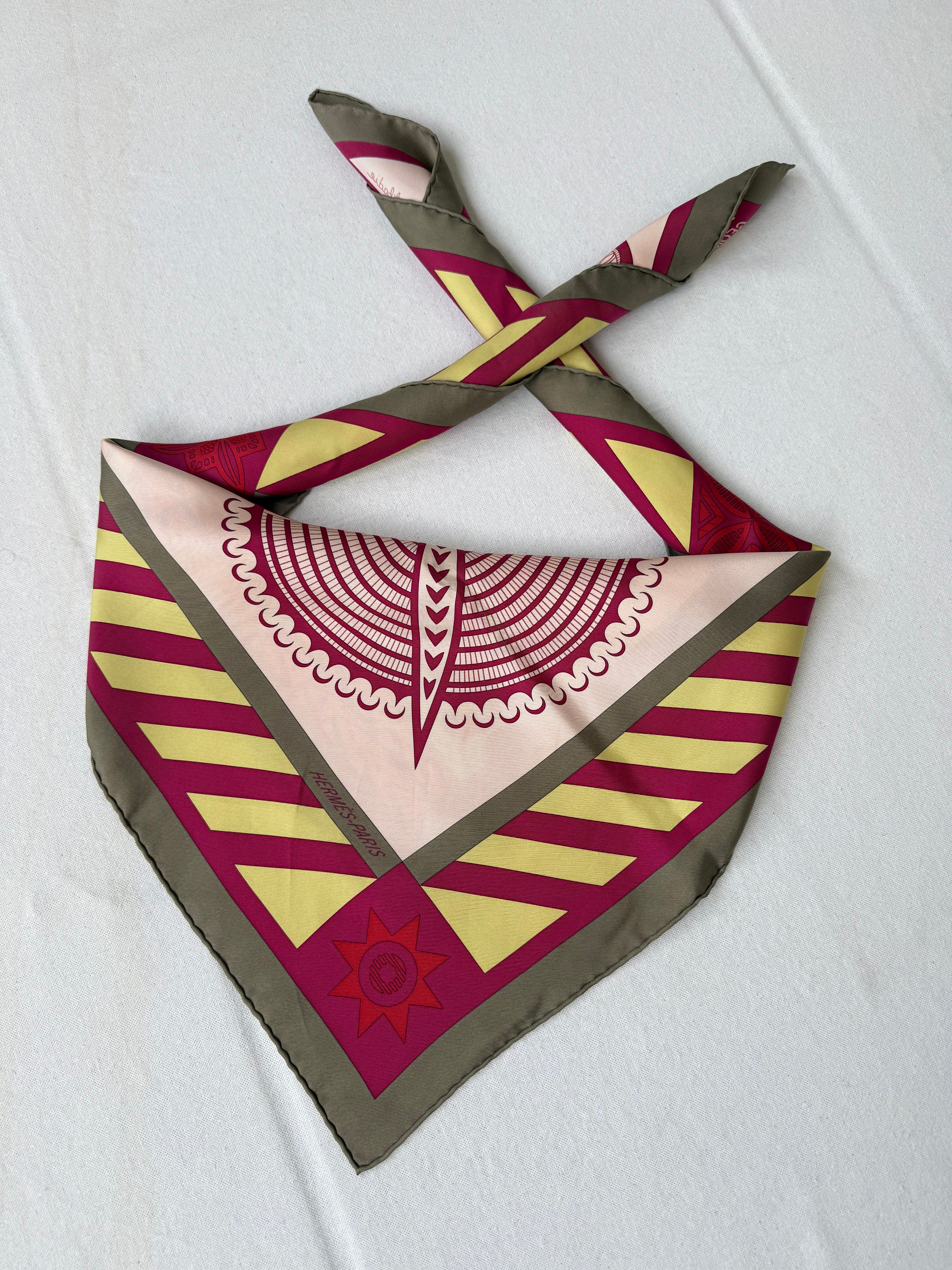 Foulard Hermès – Modèle Géométrie Crétoise