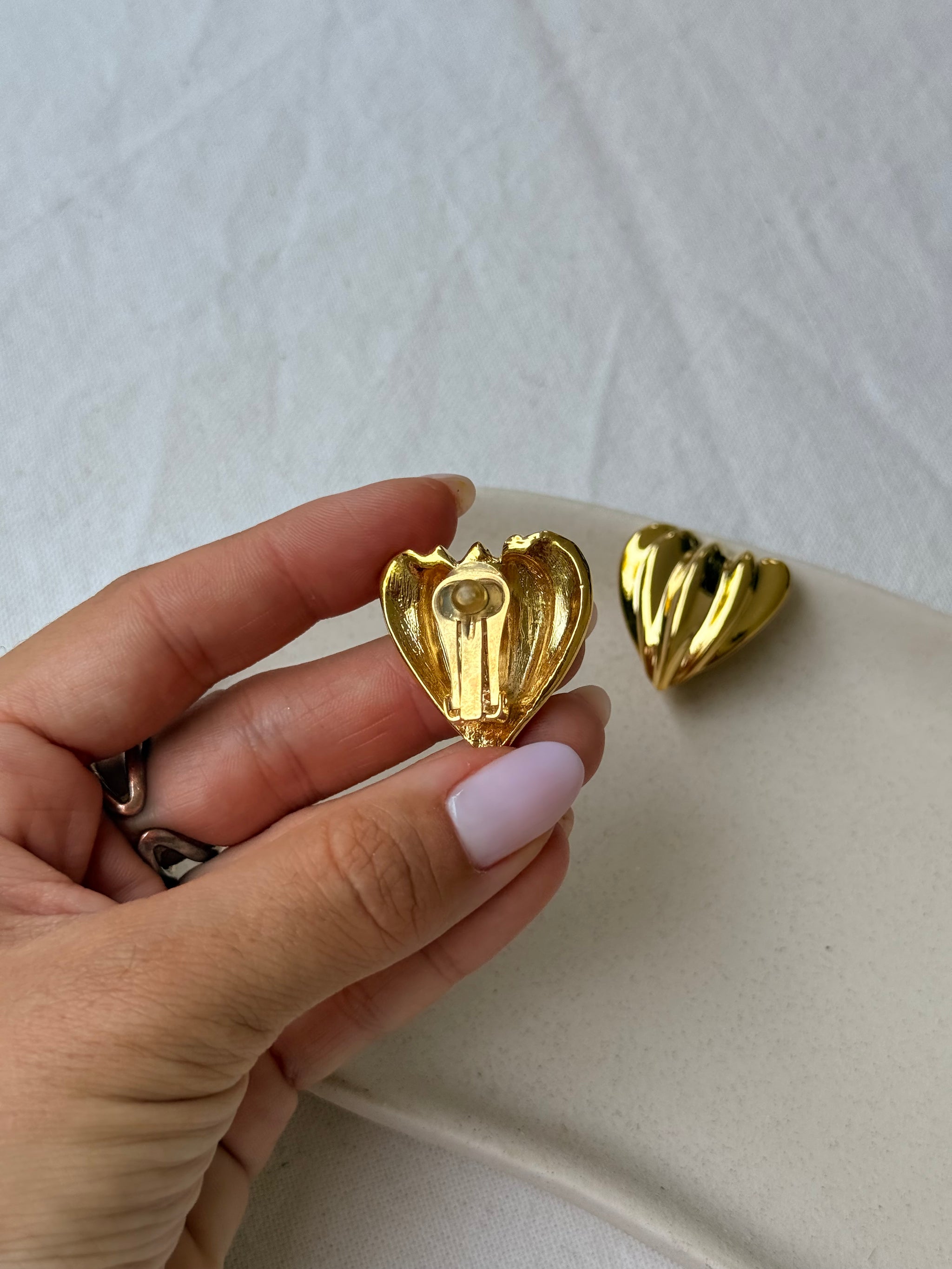 Boucles d’oreilles vintage - Cœurs texturés dorés