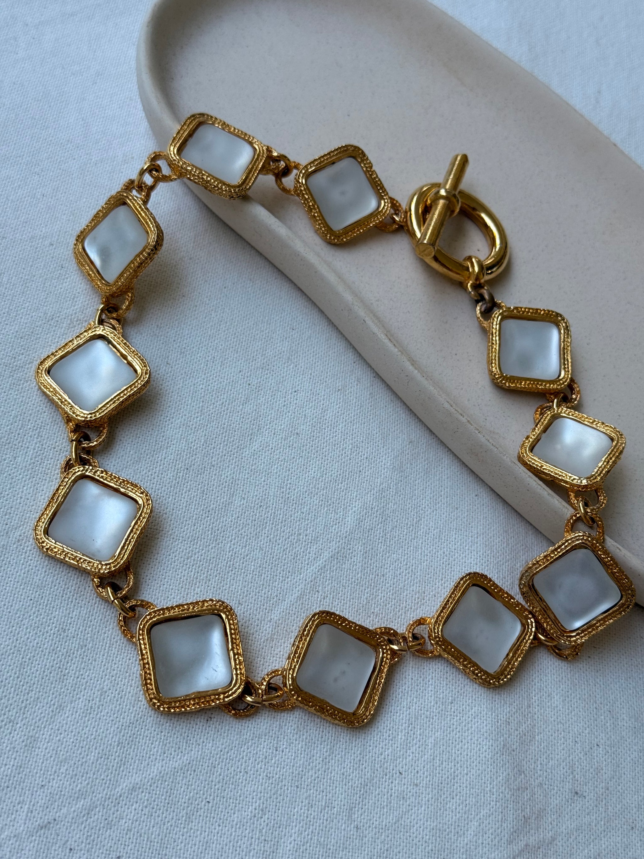 Collier Pinky Paris vintage - Doré et cabochons nacrés