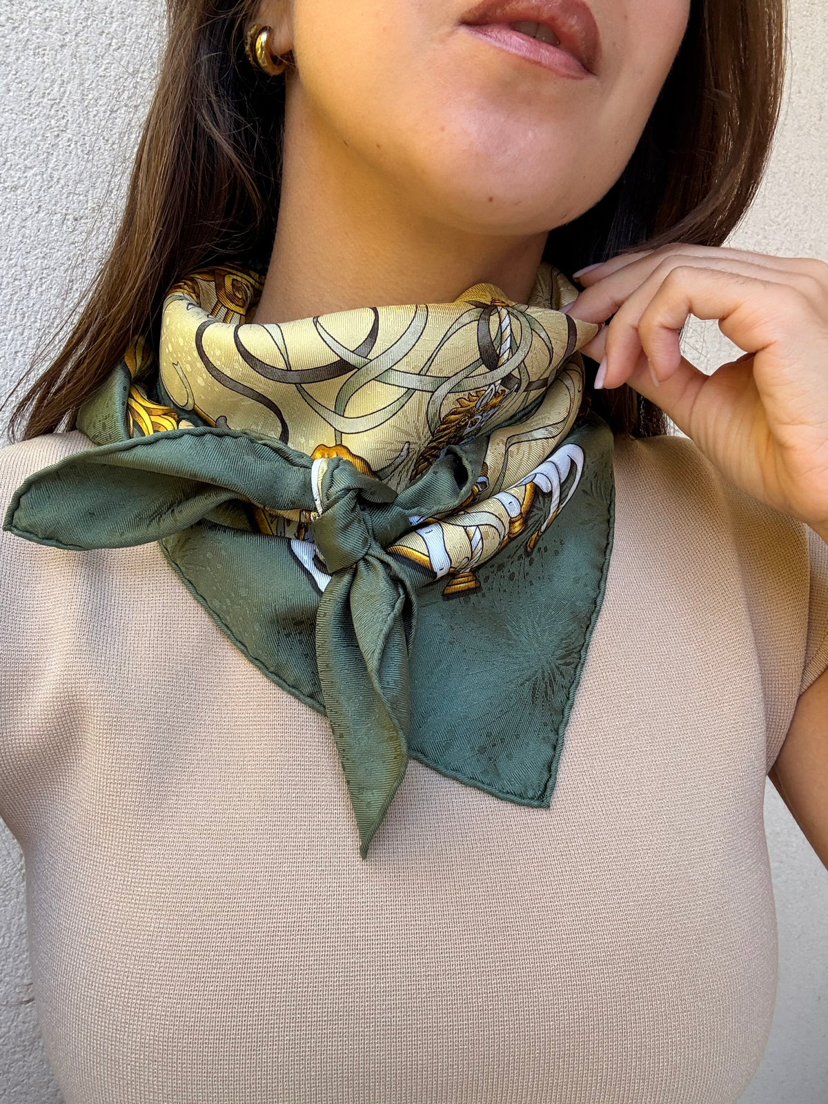 Foulard Hermès – Modèle Luna Park