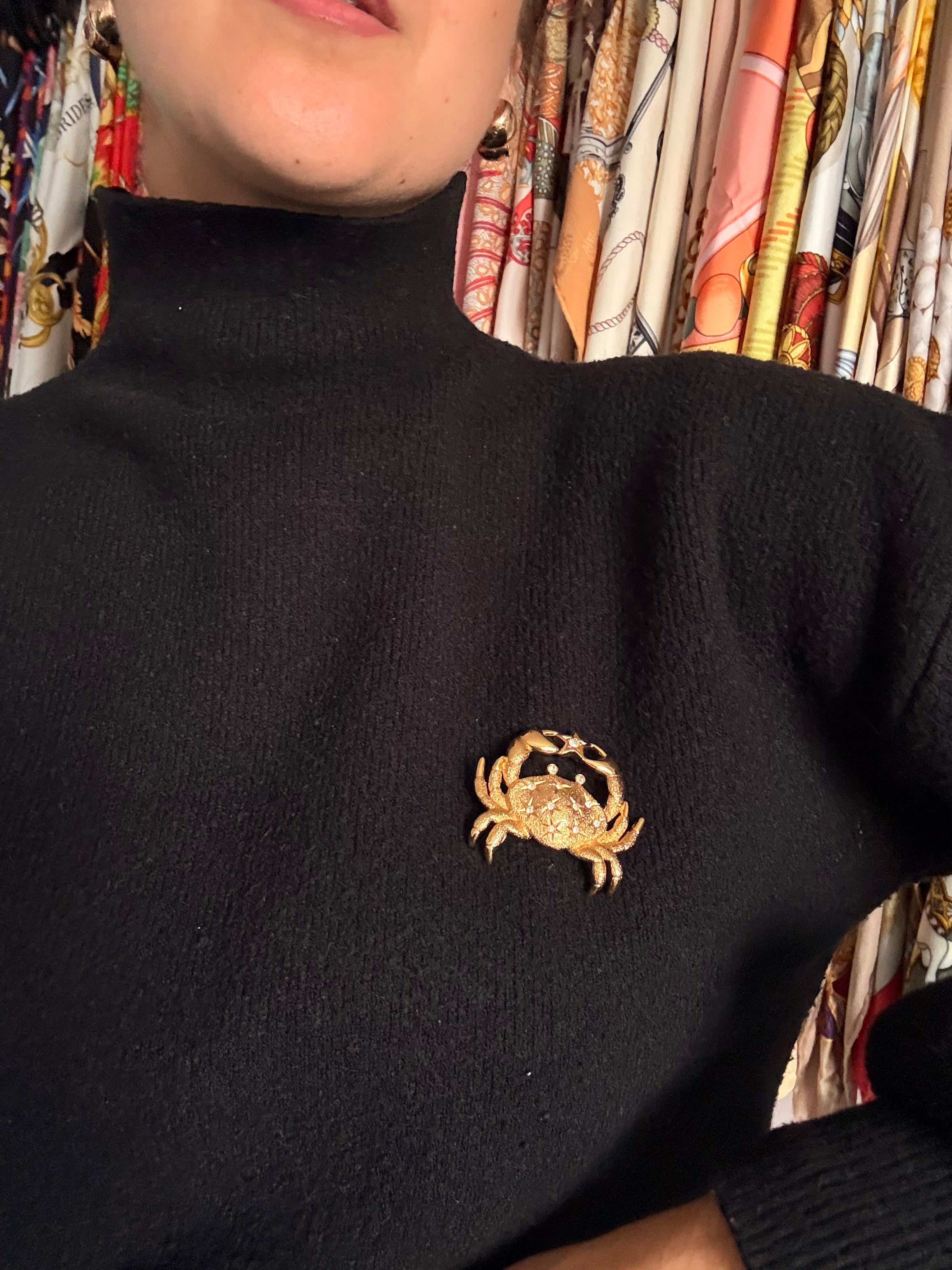Broche Christian Dior vintage - Crabe doré orné de strass