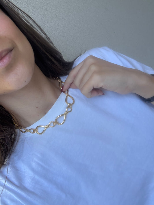 Collier doré vintage - Maille noeuds ajourés dorés