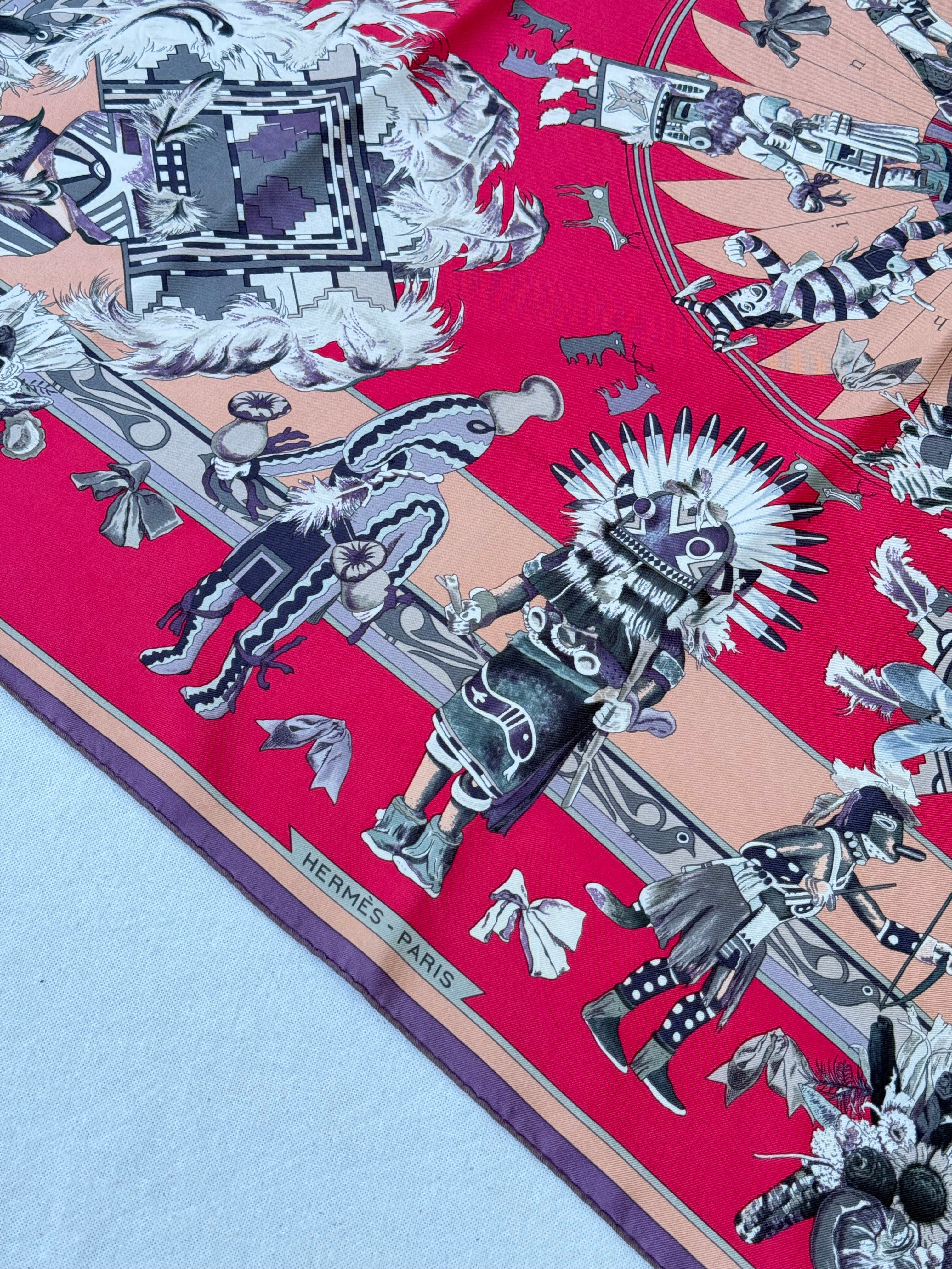 Foulard Hermès – Modèle Kachinas