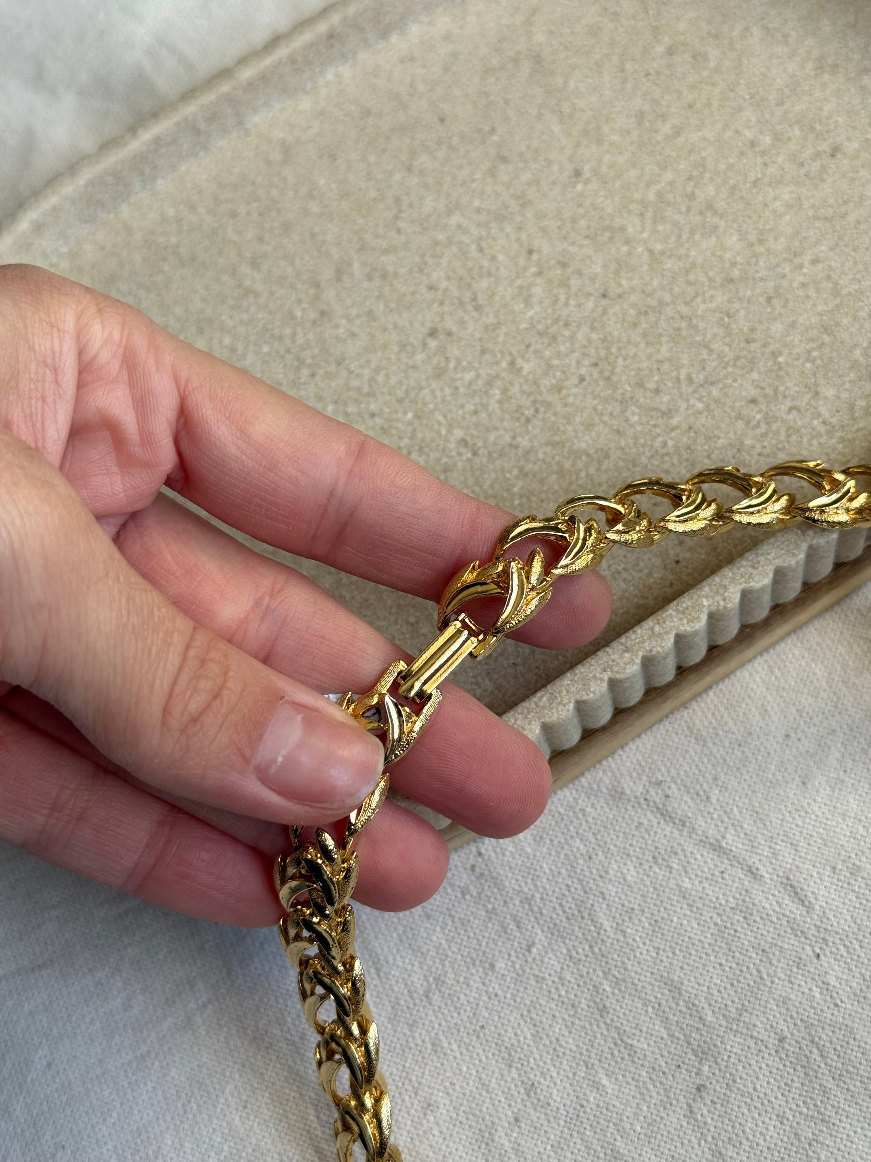 Collier doré vintage - Maille dorée travaillée