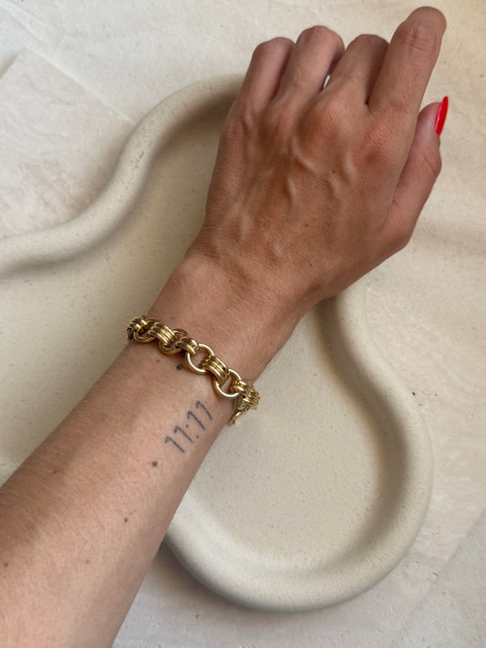Bracelet vintage - Maille dorée et anneaux multiples