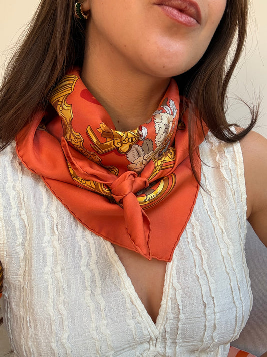 Foulard Hermès – Modèle Copeaux