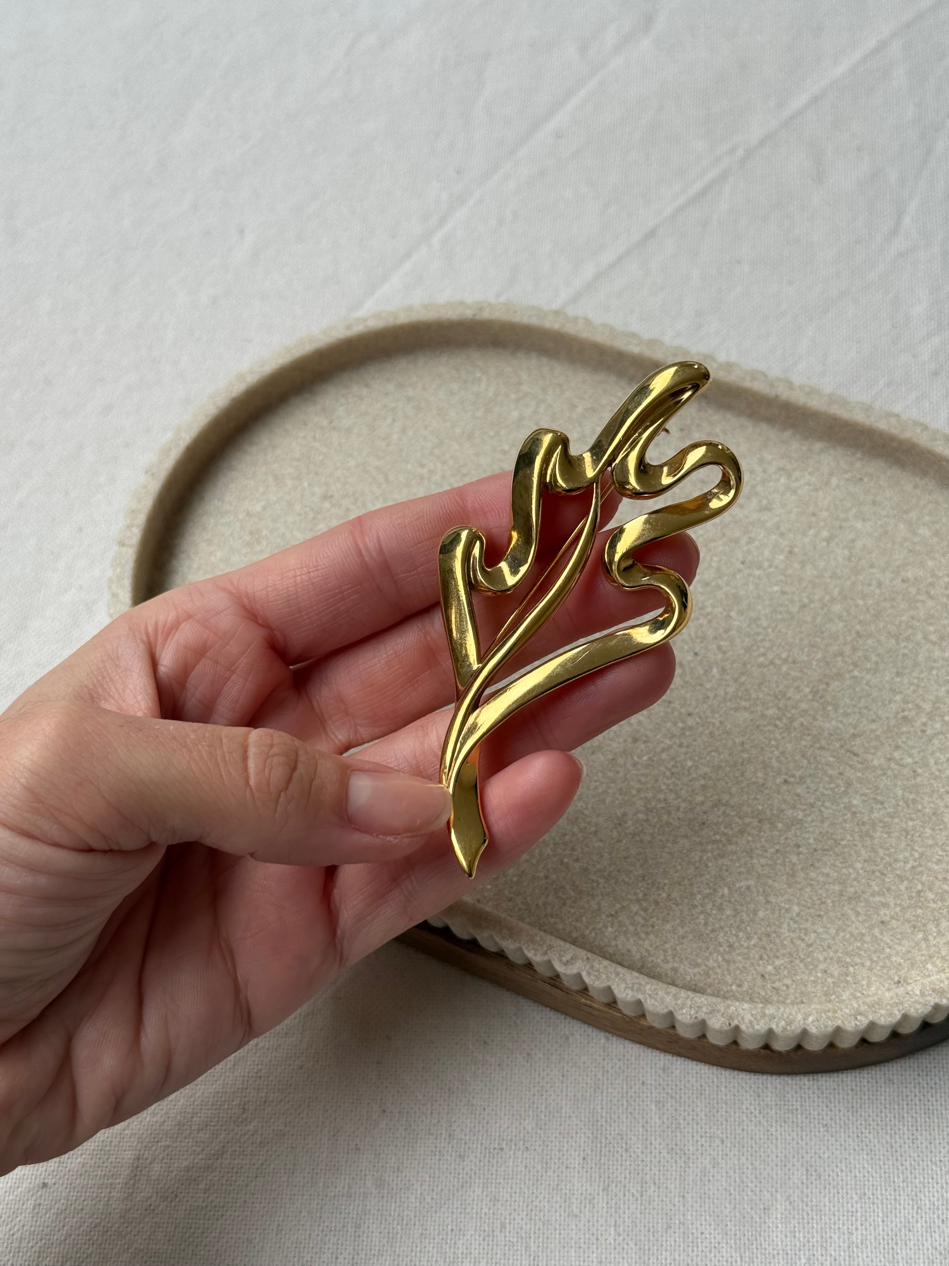 Broche Trifari vintage - Feuillage ajouré