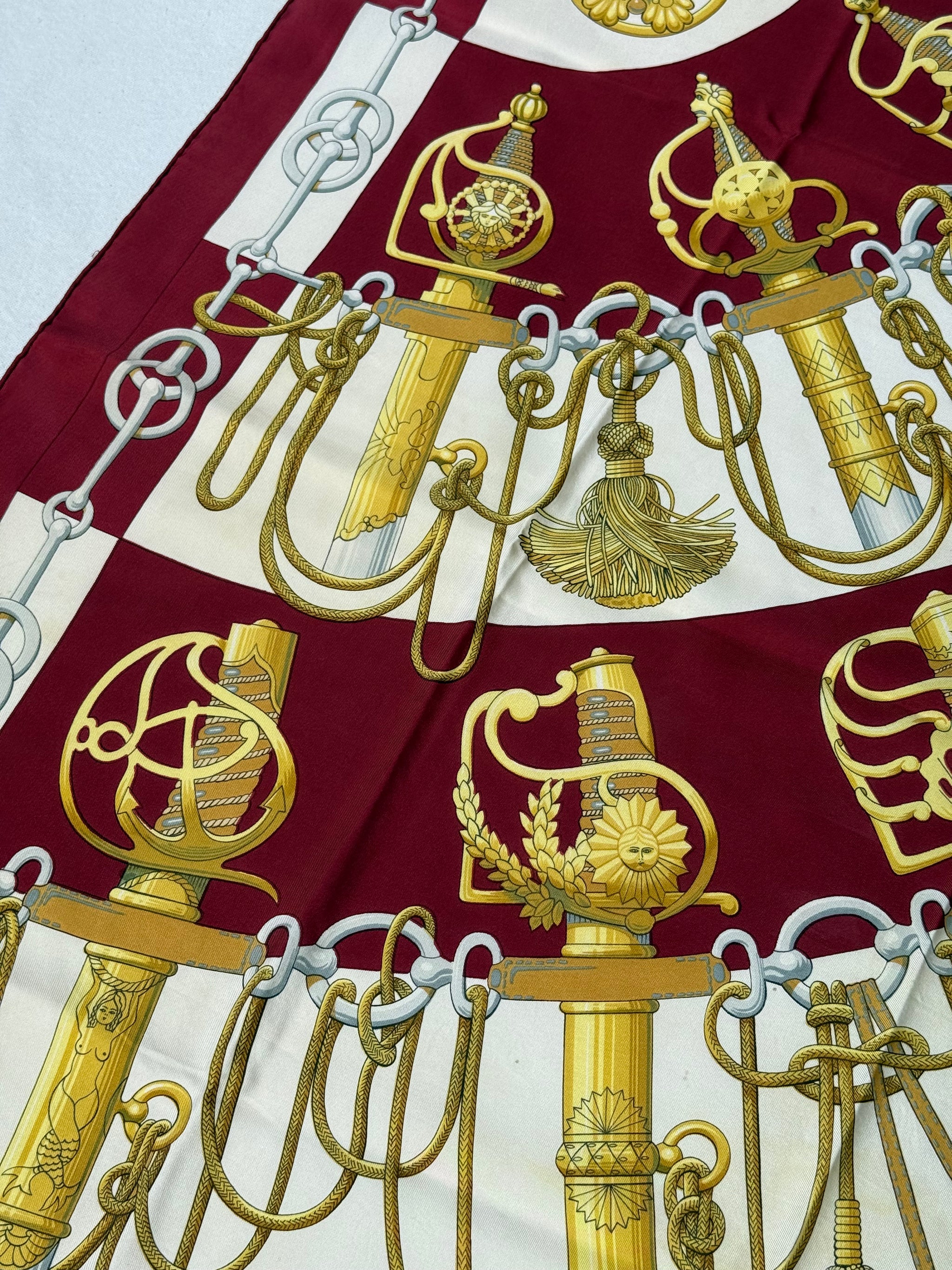 Foulard Hermès – Modèle Cliquetis