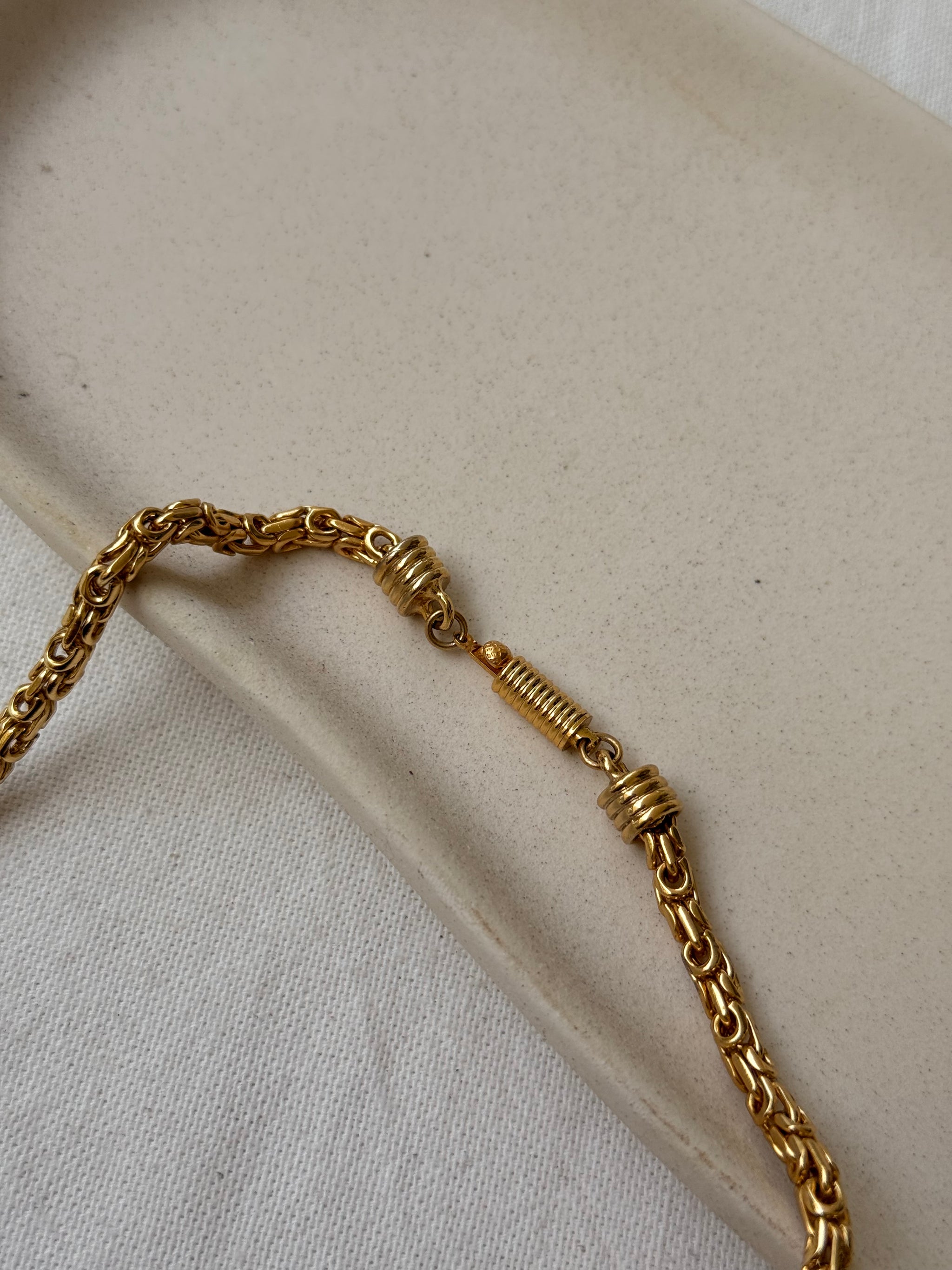 Collier Helena Rubinstein vintage - Plastron émaillé ivoire
