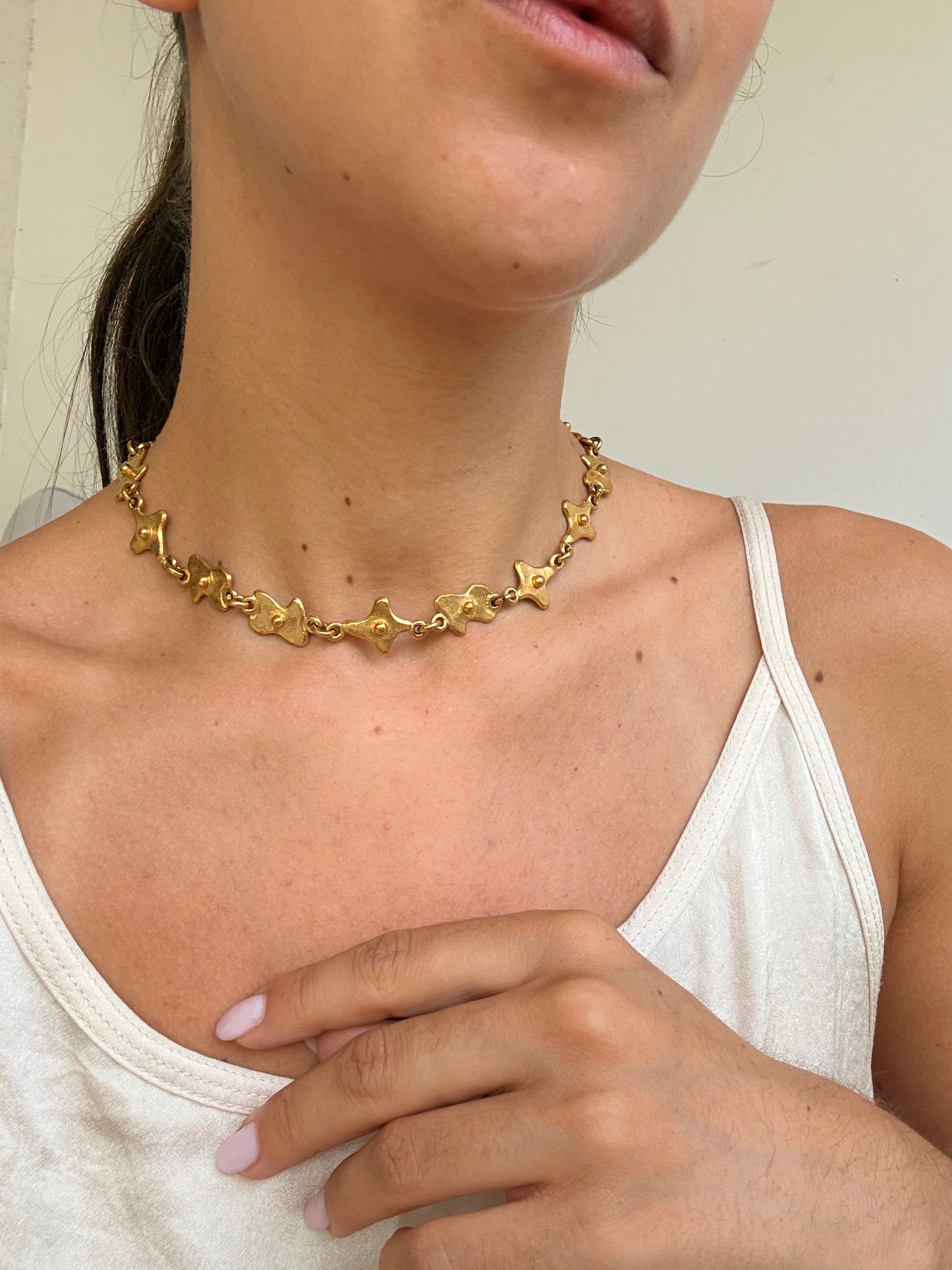 Collier Biche de Bere vintage - Maille formes dorée