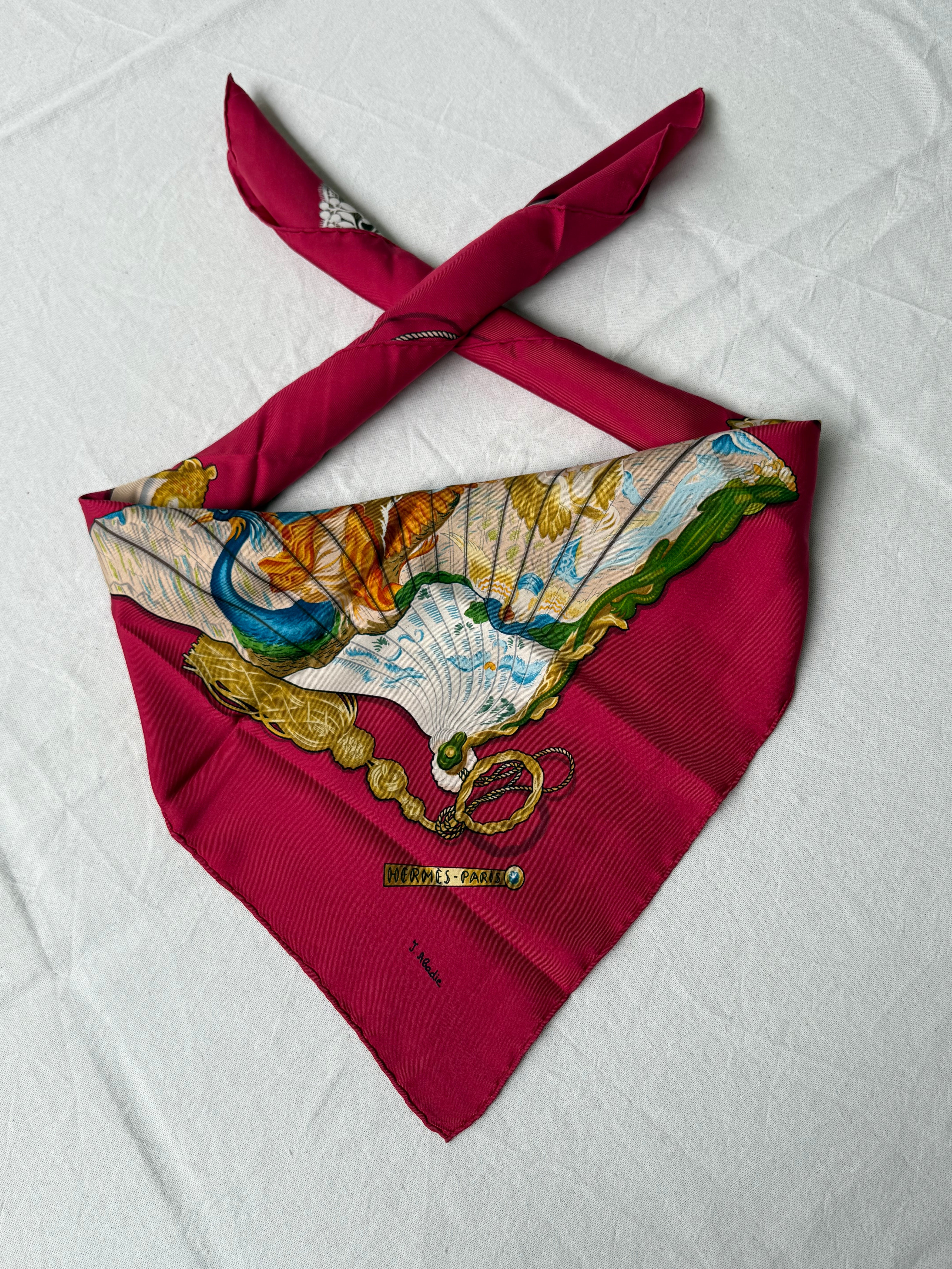 Foulard Hermès – Modèle Brise de Charme