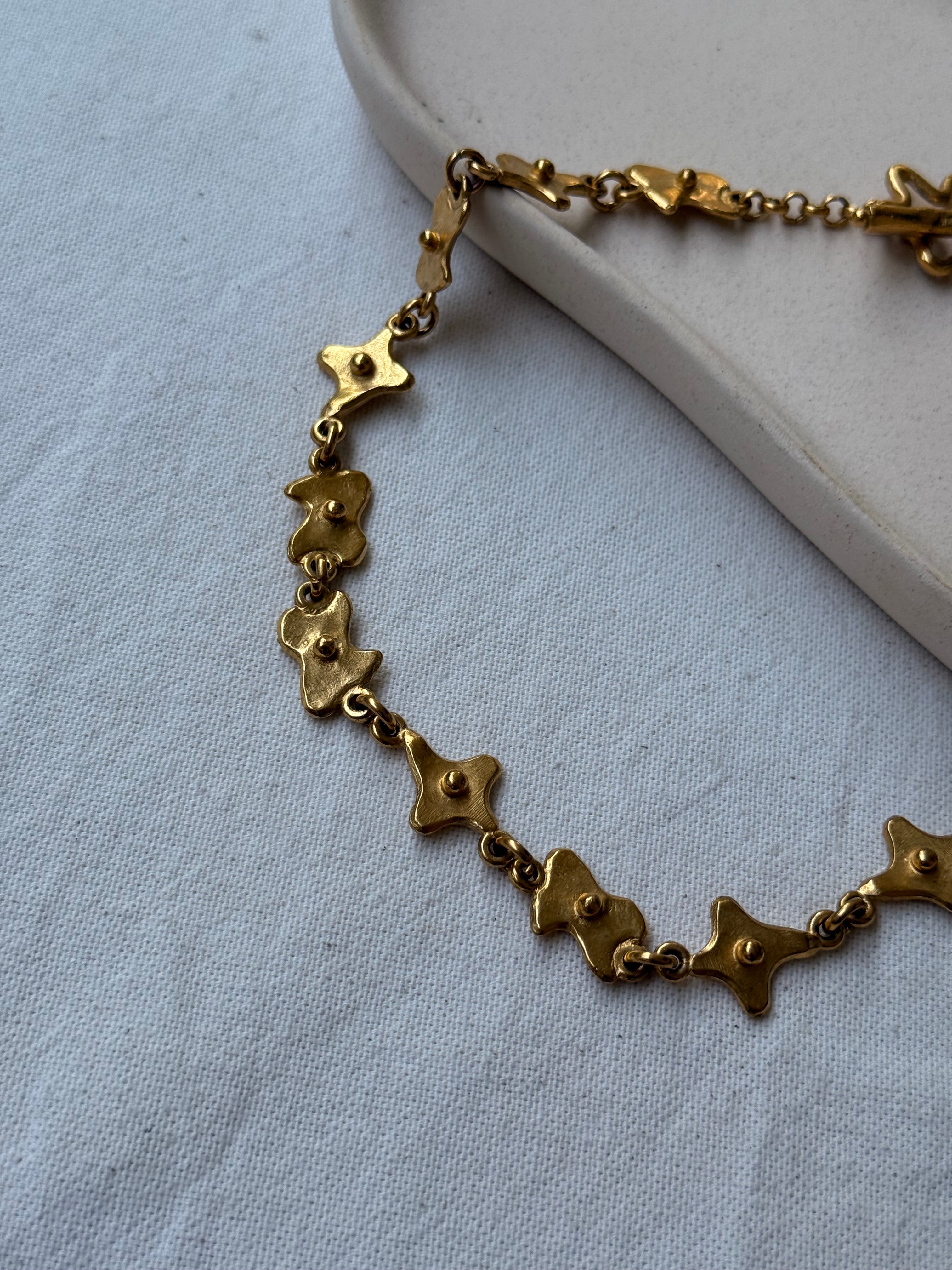 Collier Biche de Bere vintage - Maille formes dorée