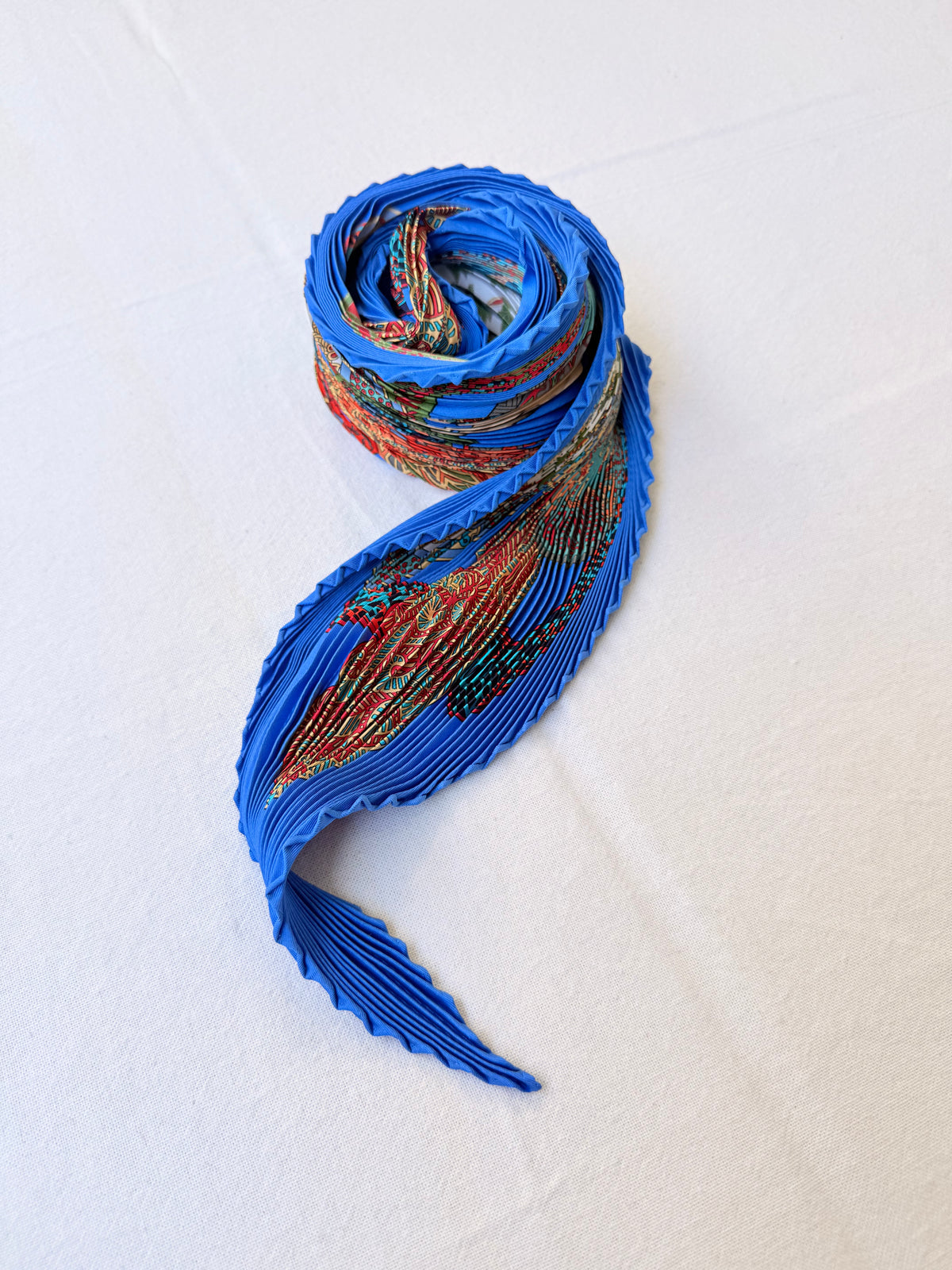 Foulard Hermès plissé – Modèle L’Art des Steppes