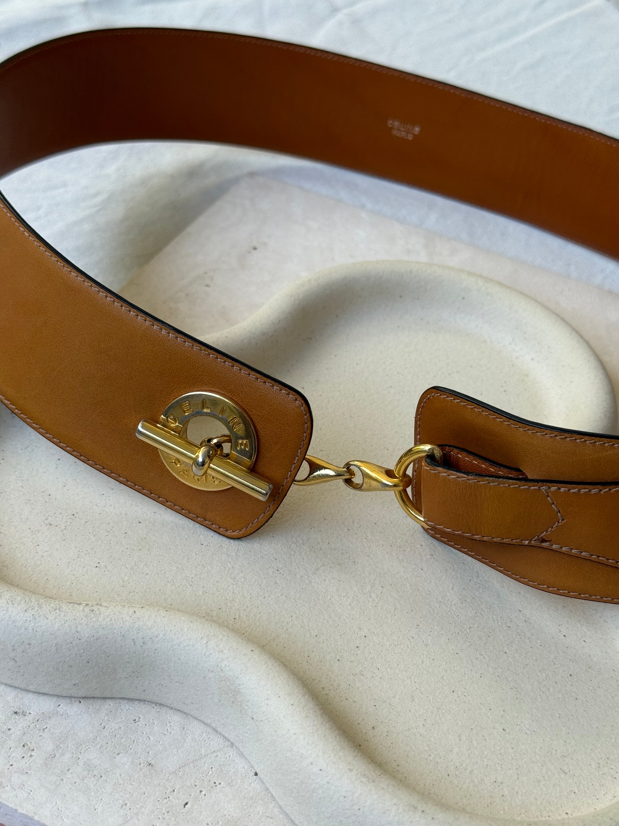 Ceinture Céline vintage - Cuir camel et chaîne dorée