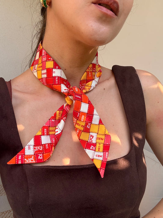 Twilly Hermès – Modèle Bolduc au Carré